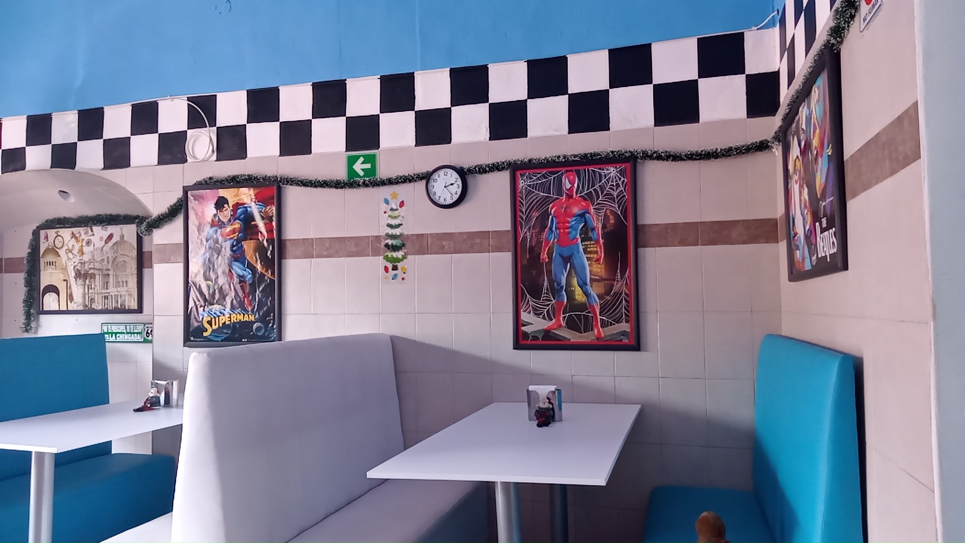 Spacio retro image 6