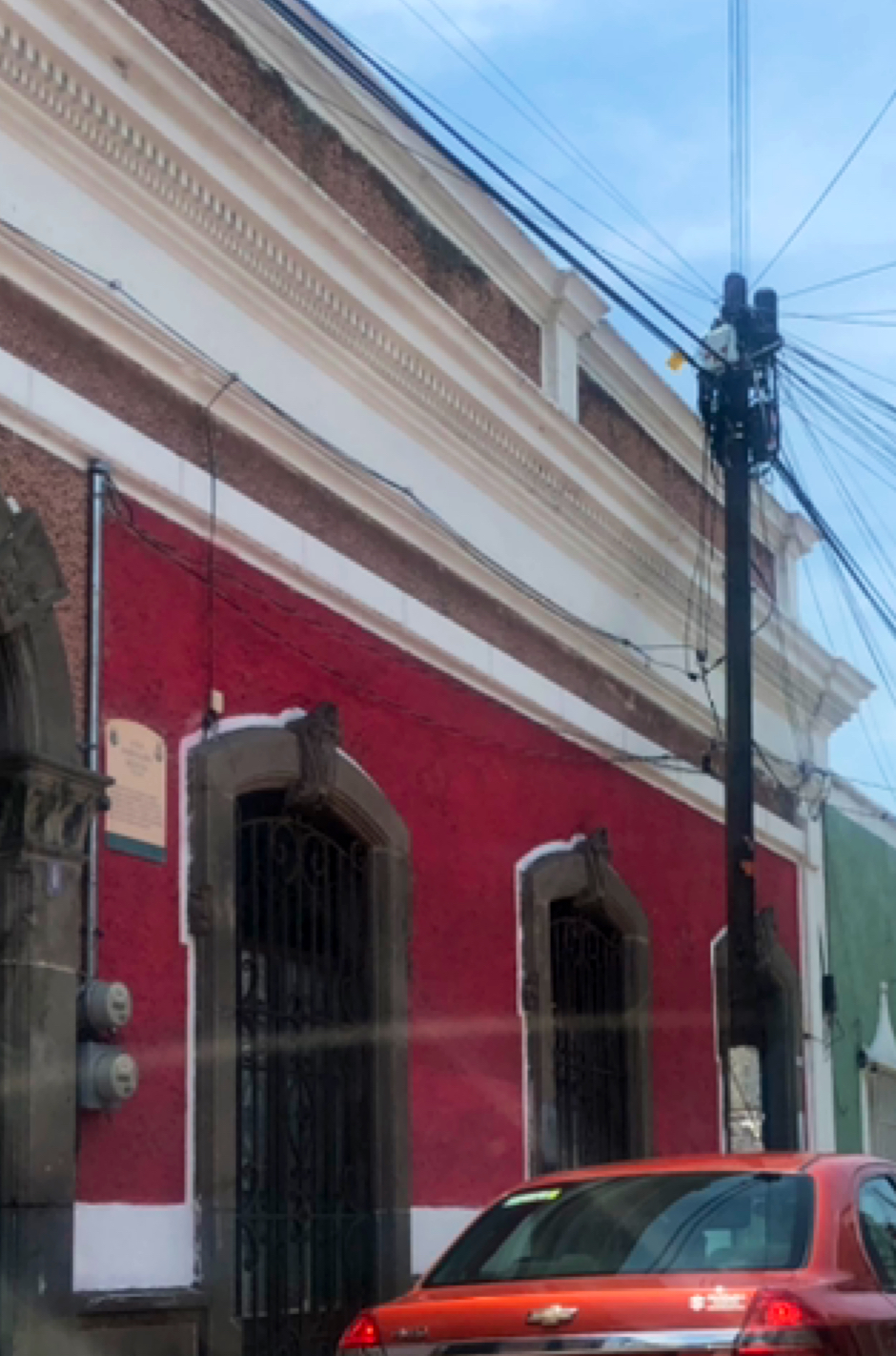 Beraki Mixología & Yardas image 3