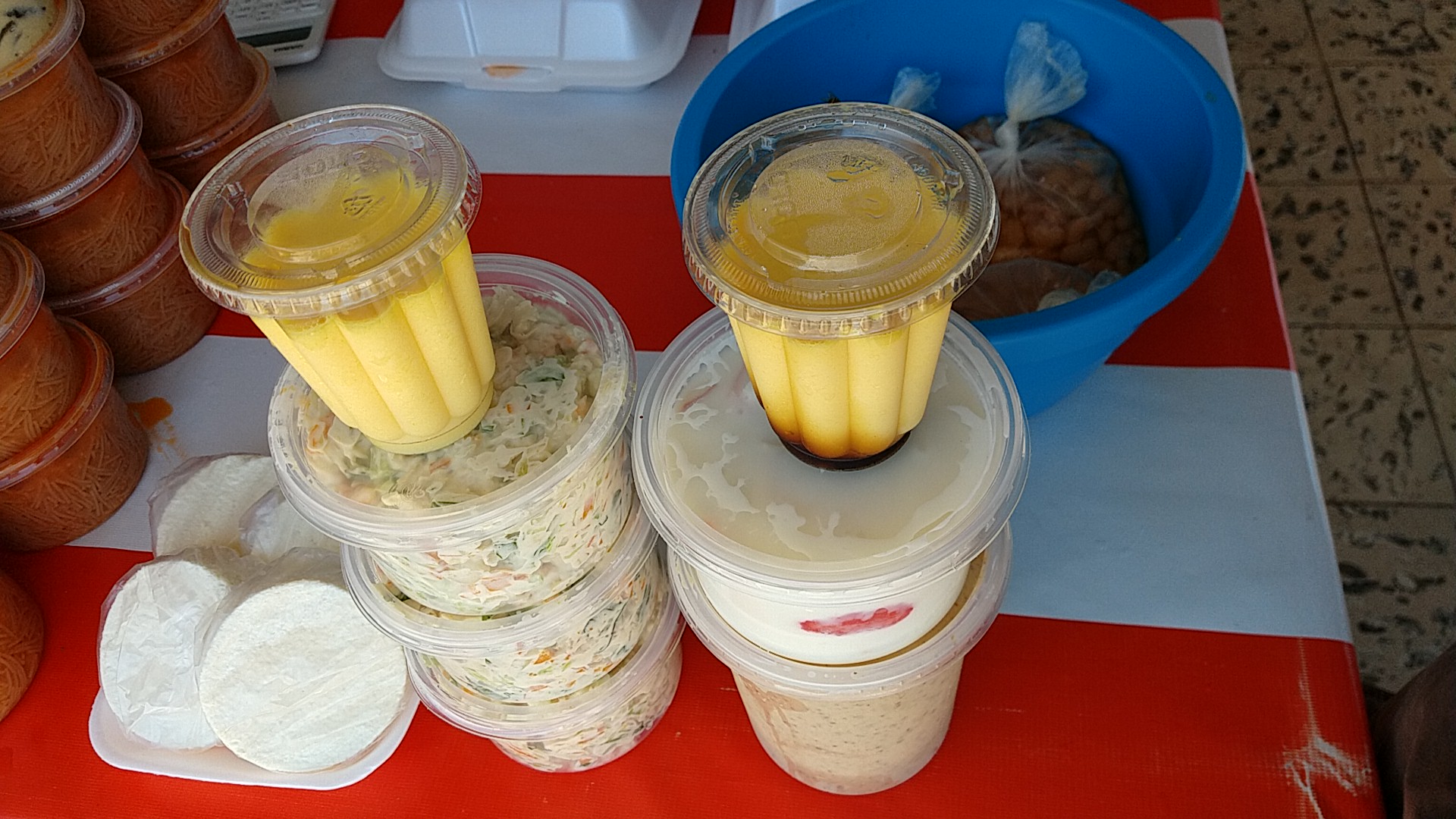 "Comidas Catalina" image 7