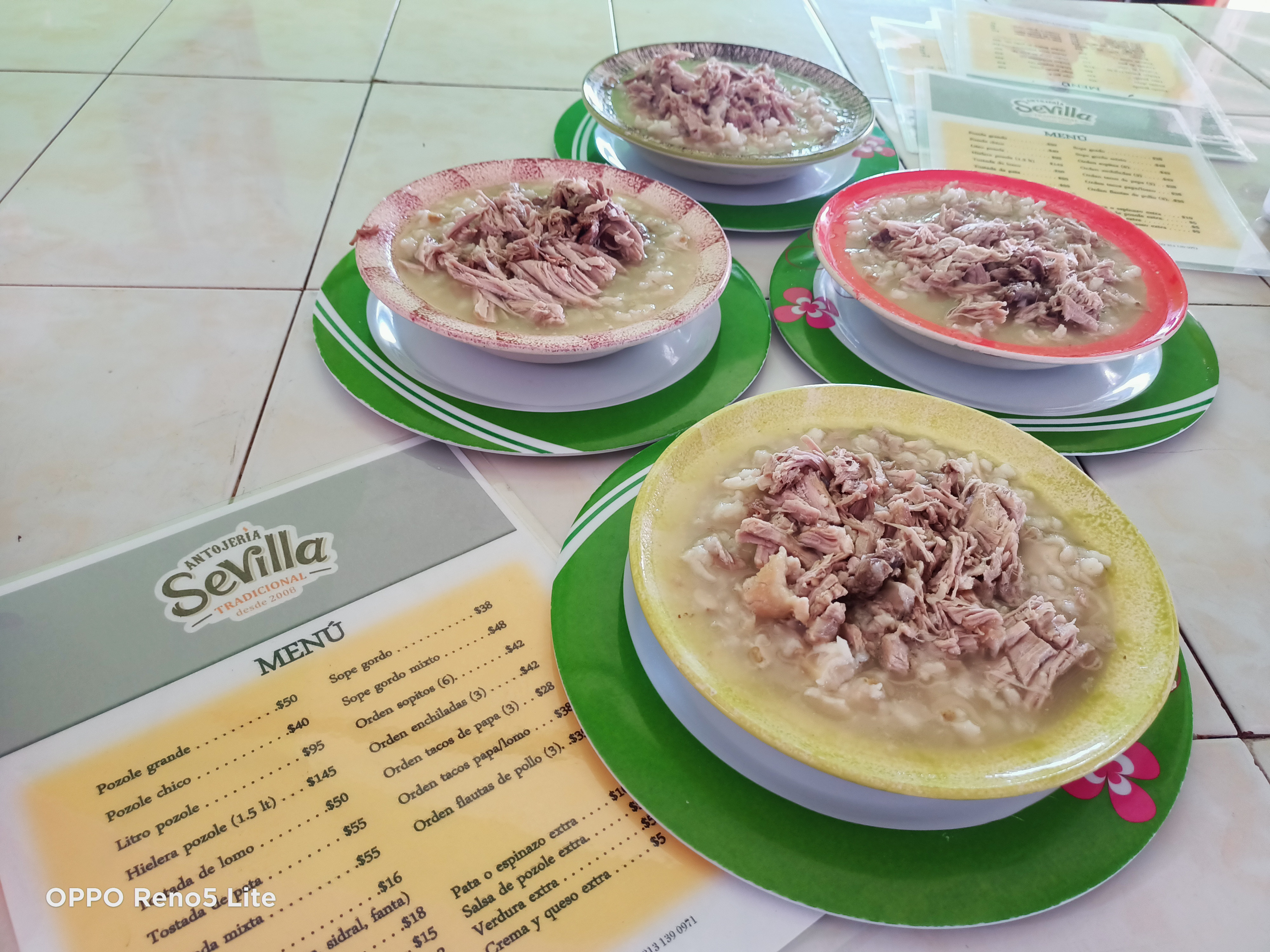 cenaduria sevilla image 3