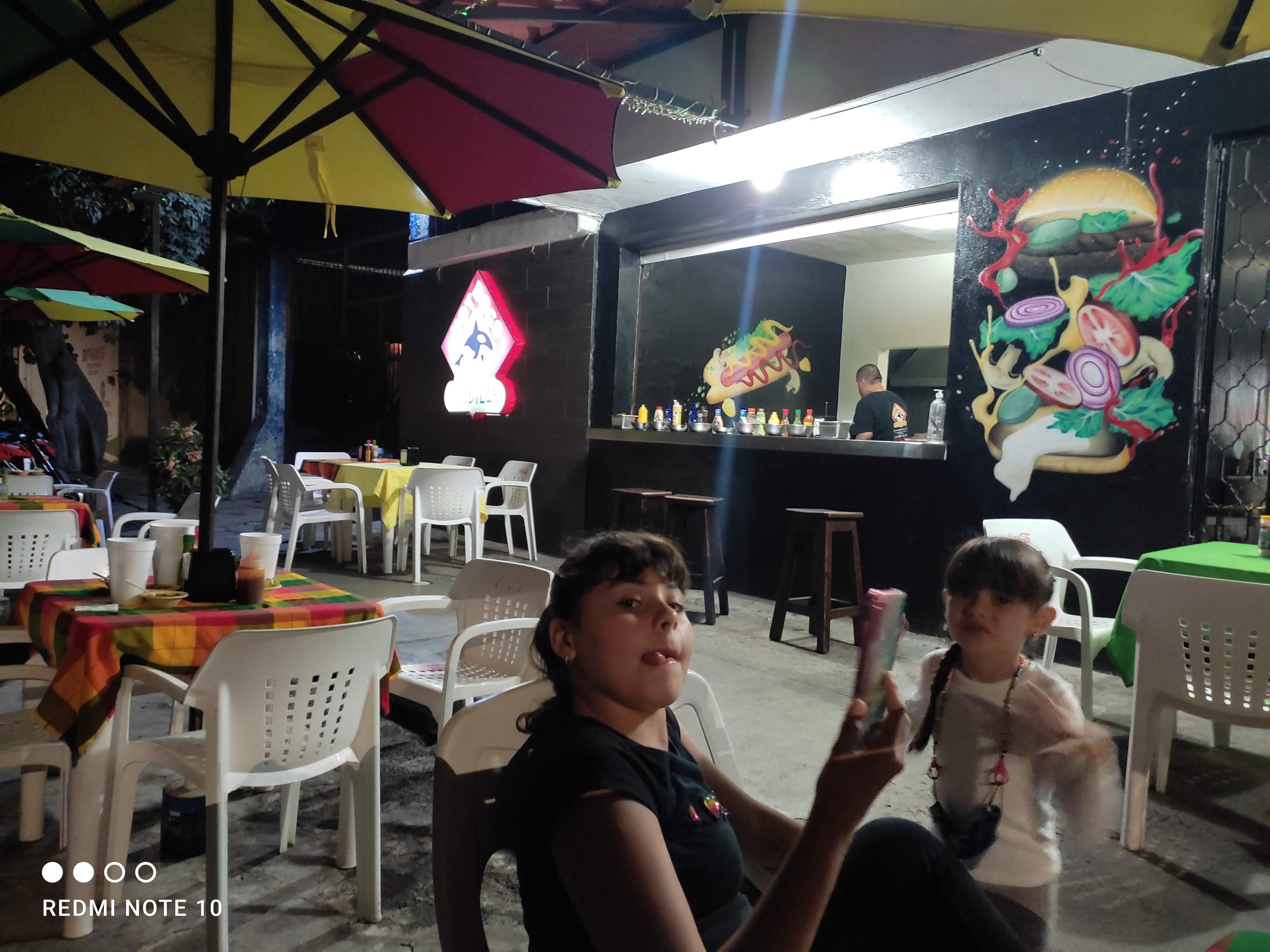 Hot Dogs El Willy image 2