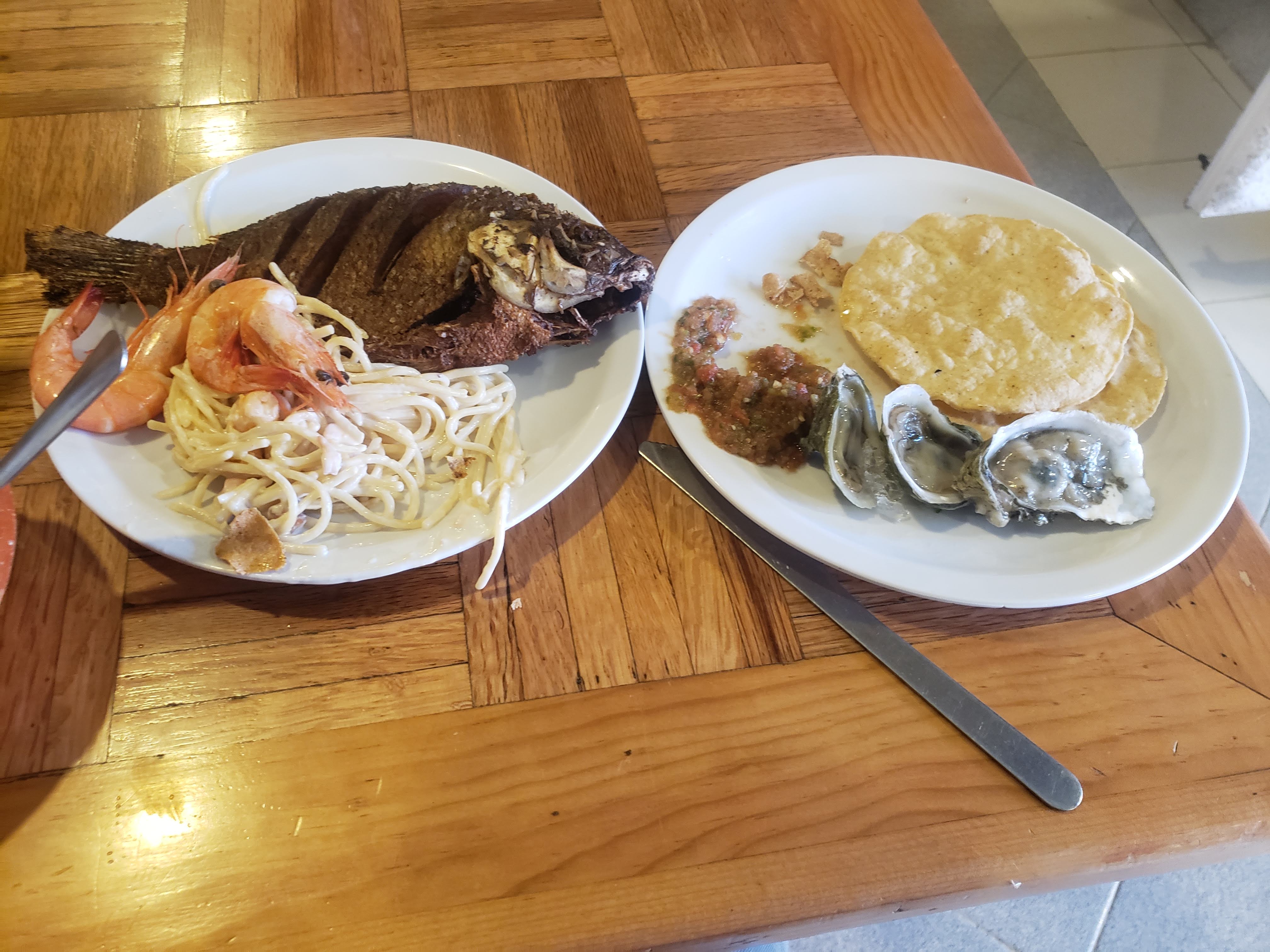 El Palacio De Los Mariscos image 7