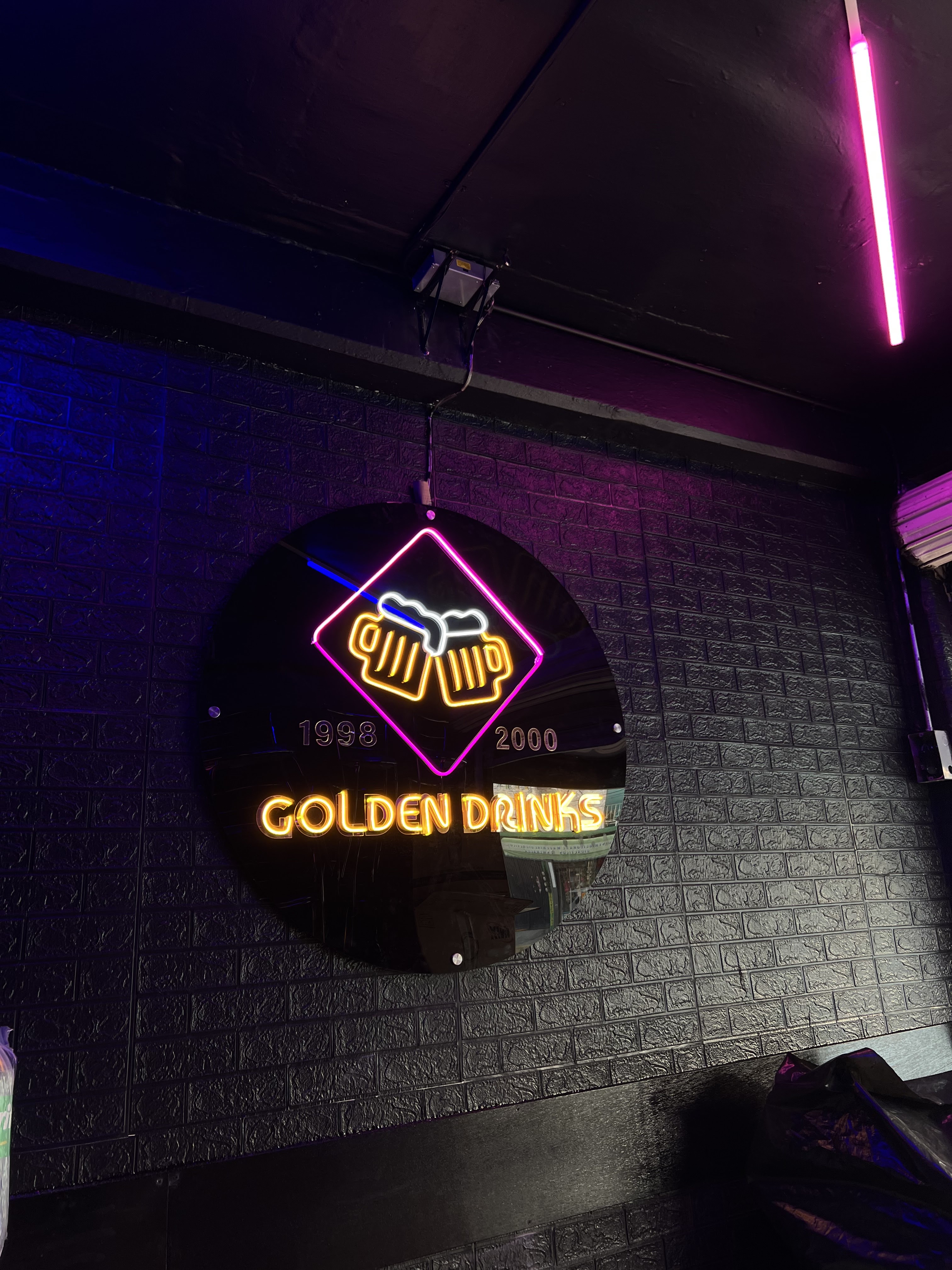 Golden Drinks image 7