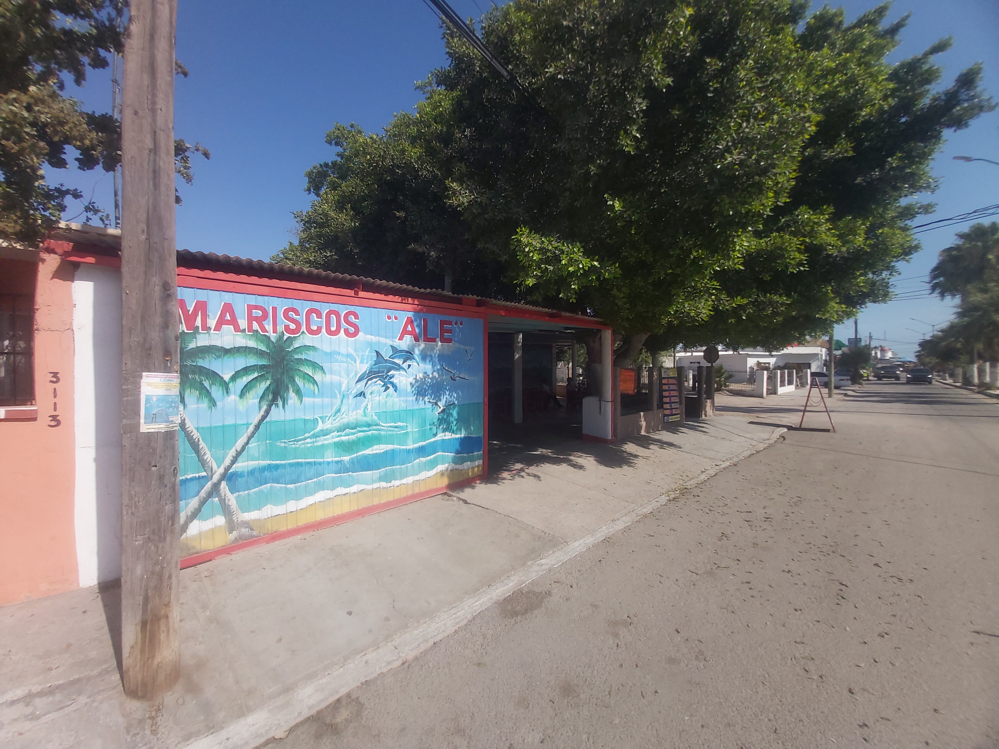 Mariscos Ale image 6