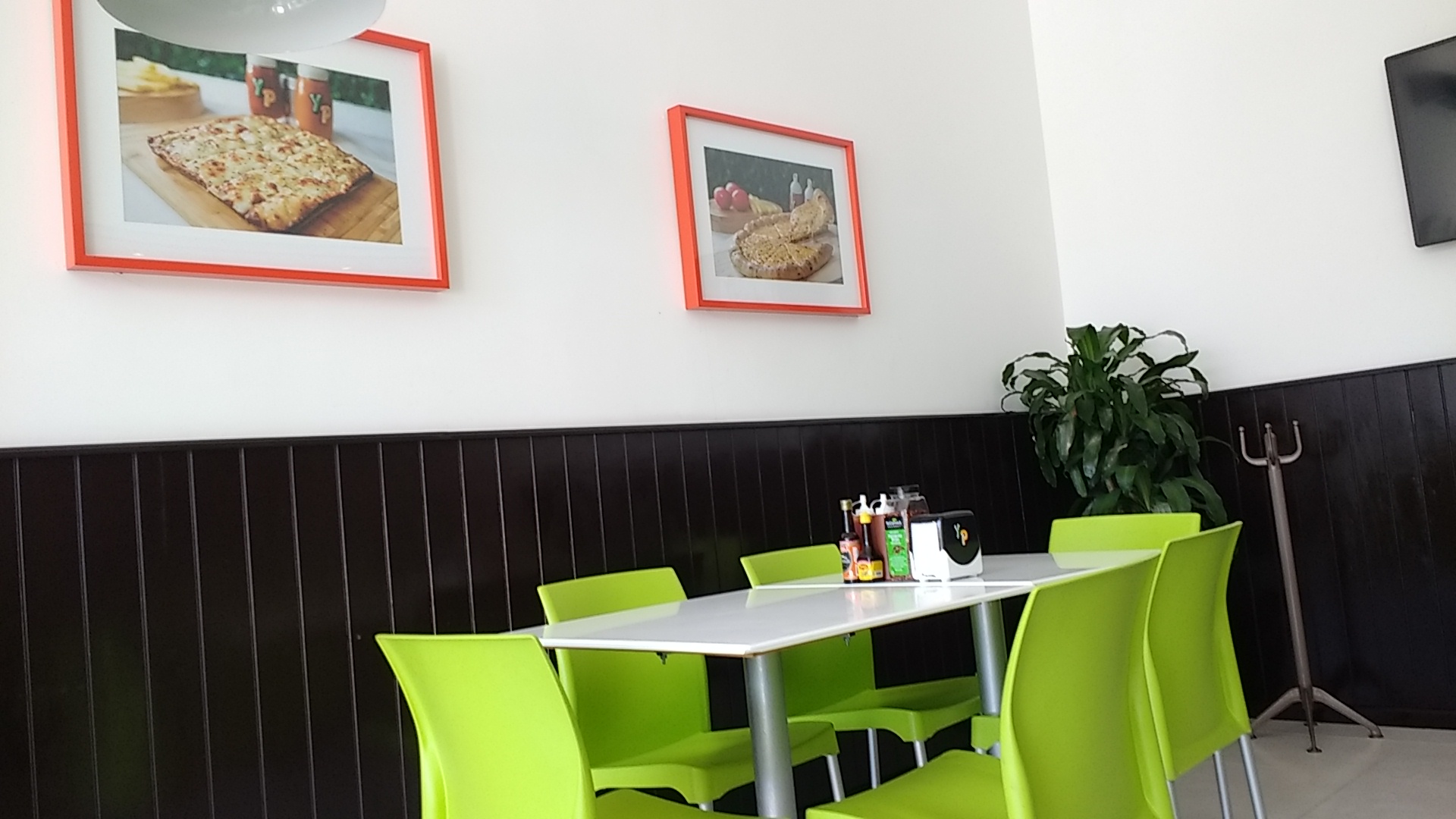 Yungla Pizza Puente Moreno image 4