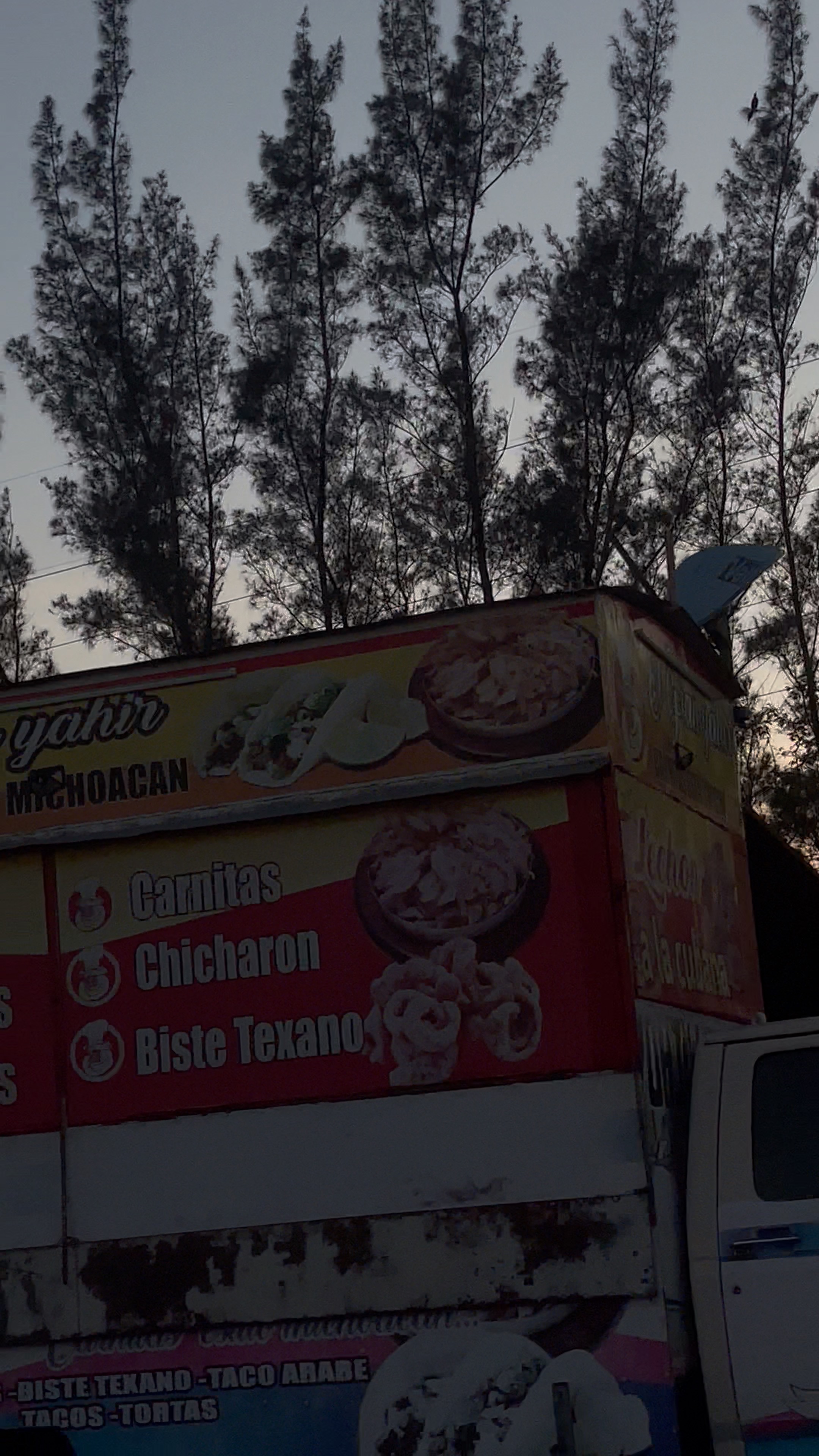 Carnitas El Gran Yahir image 8