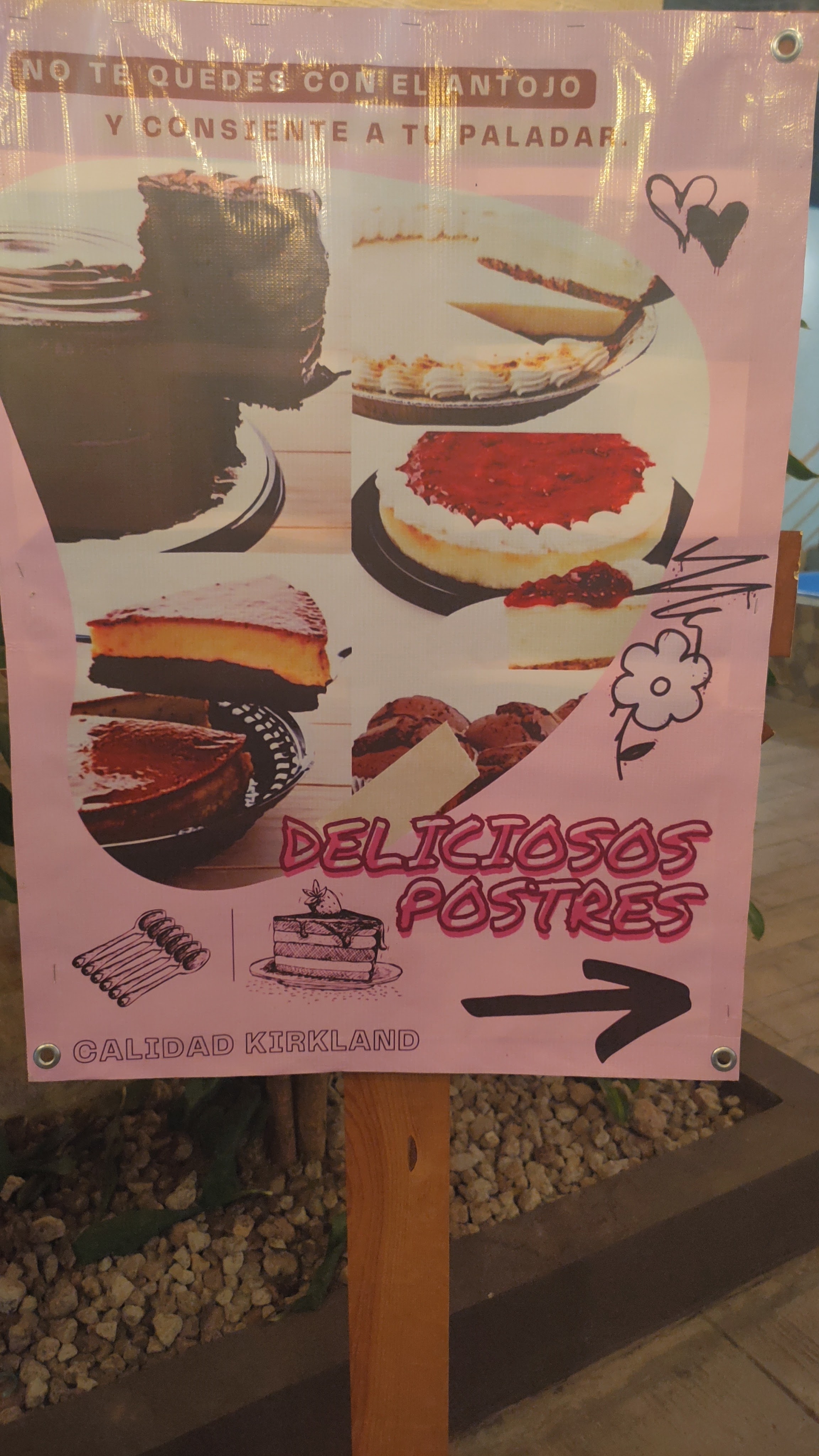 LALO'S BURGERS image 7