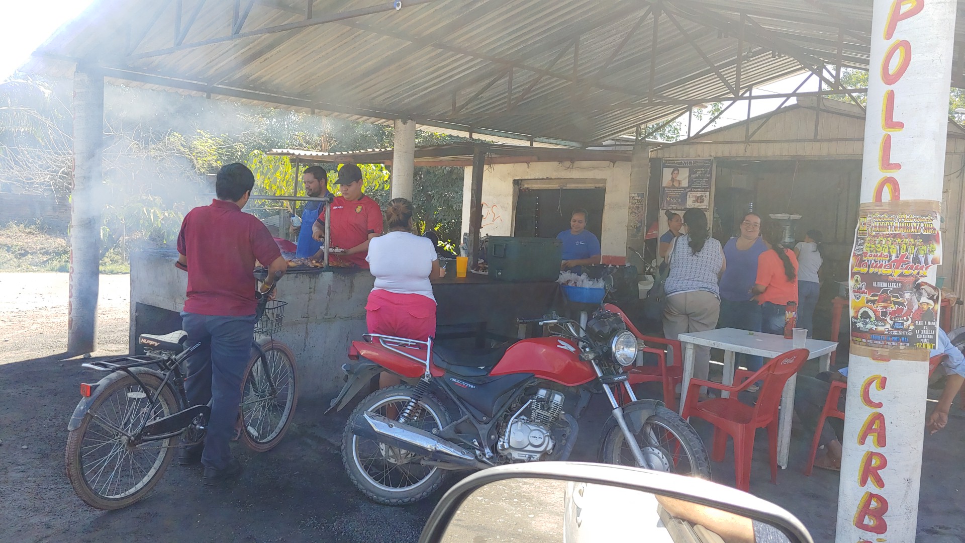 Super Pollos REGINA image 4