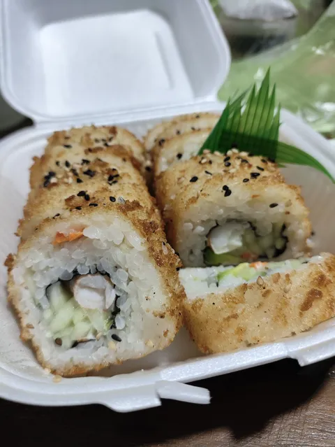 Kazuko Sushi - San Vicente image 4
