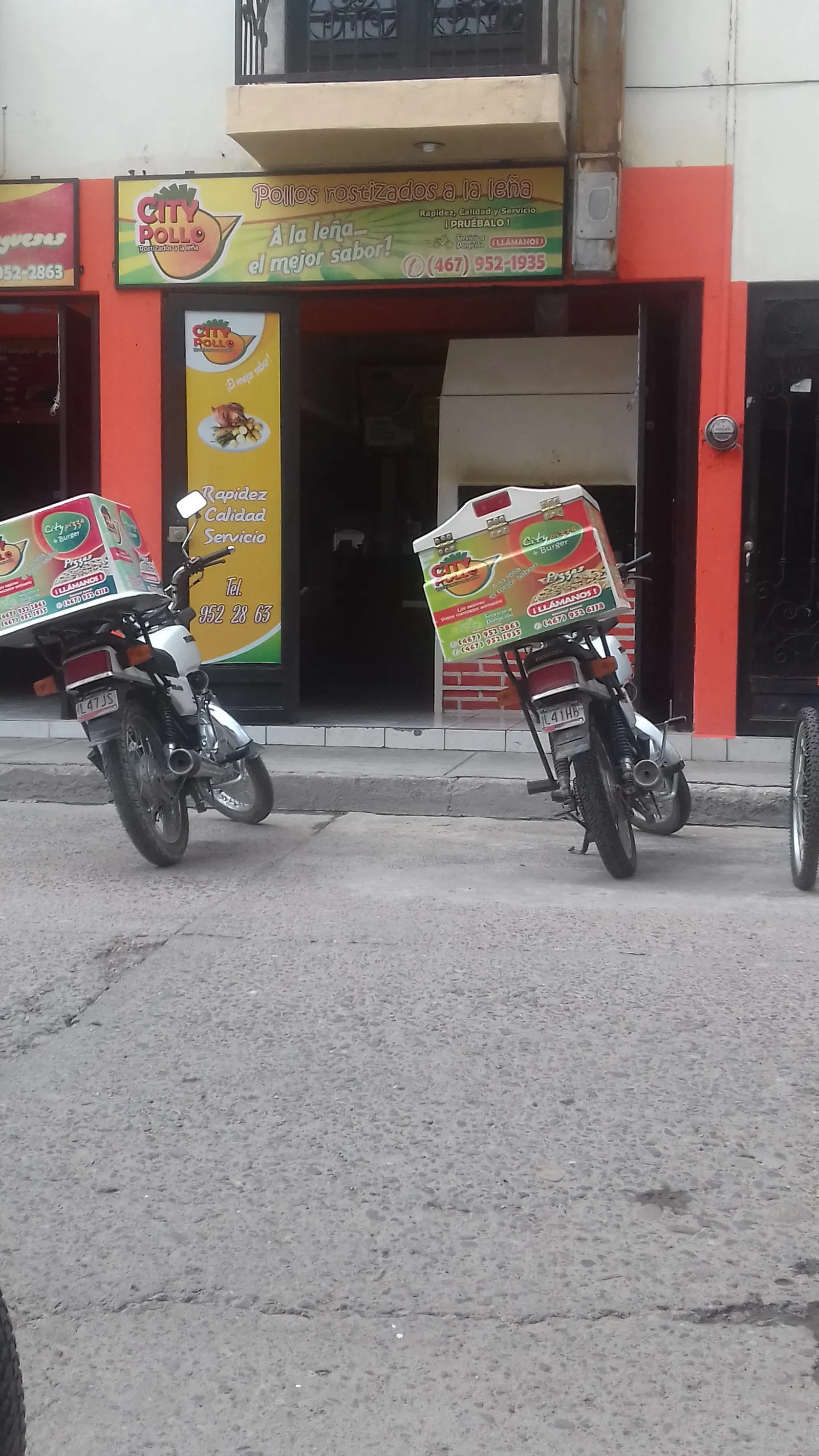 City Pizza y Burger image 6