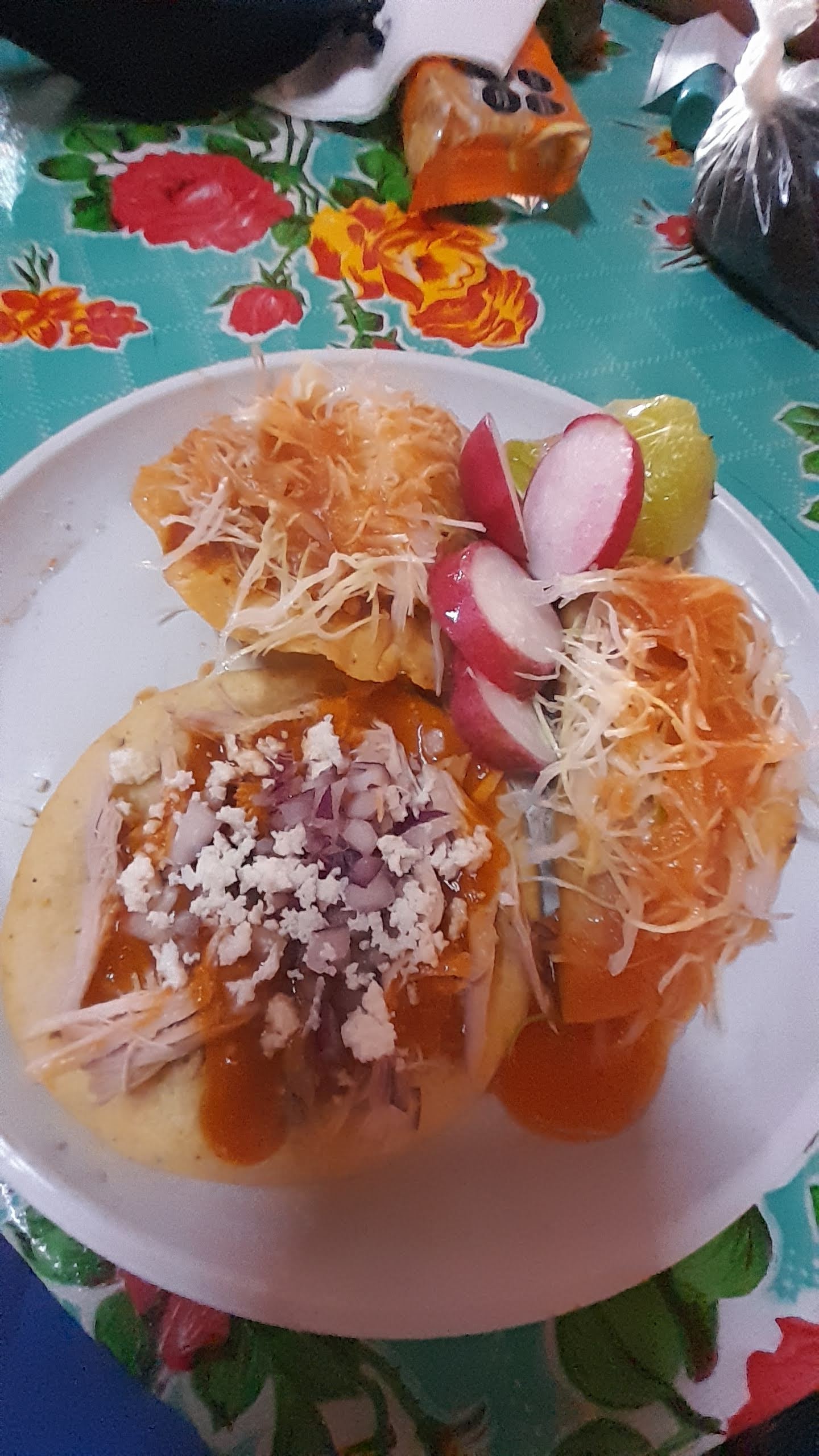 Gorditas Y Pollos Al Carbón Chon image 1