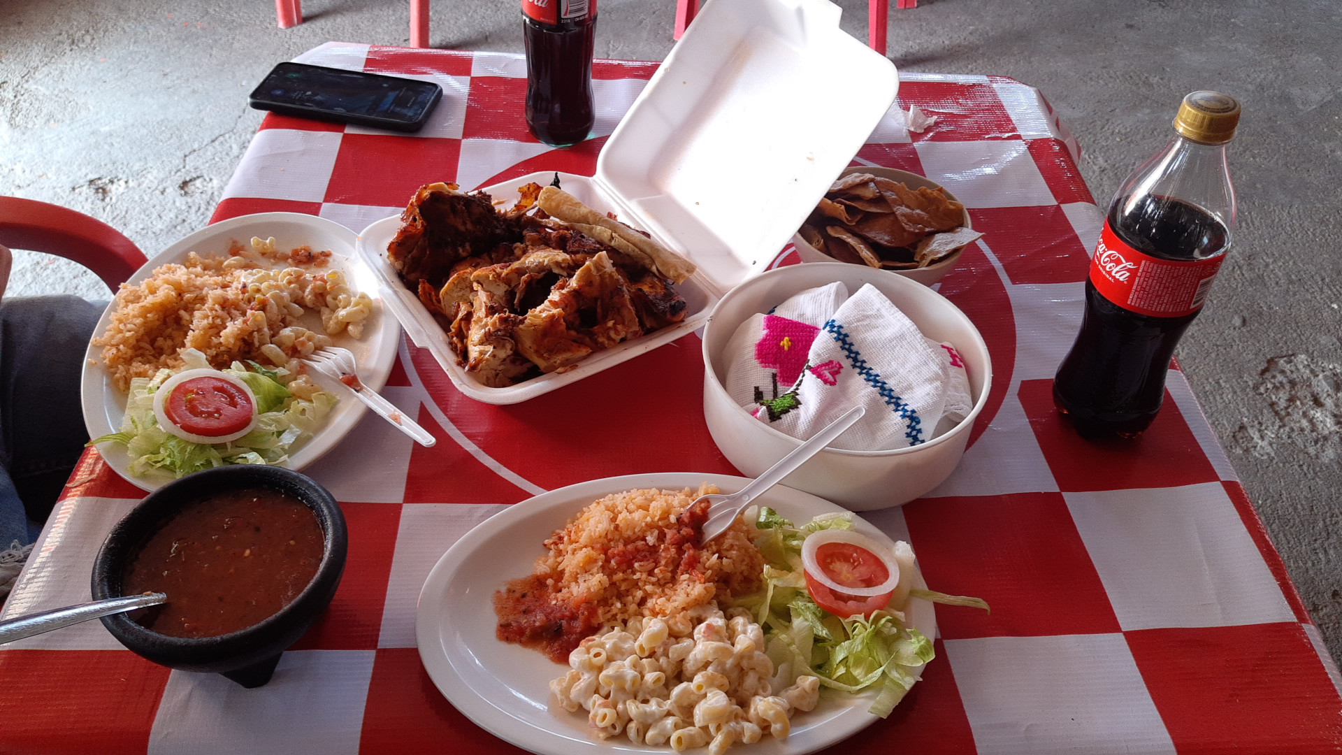 Pollos asados al carbón "El Gran Pollo" image 8