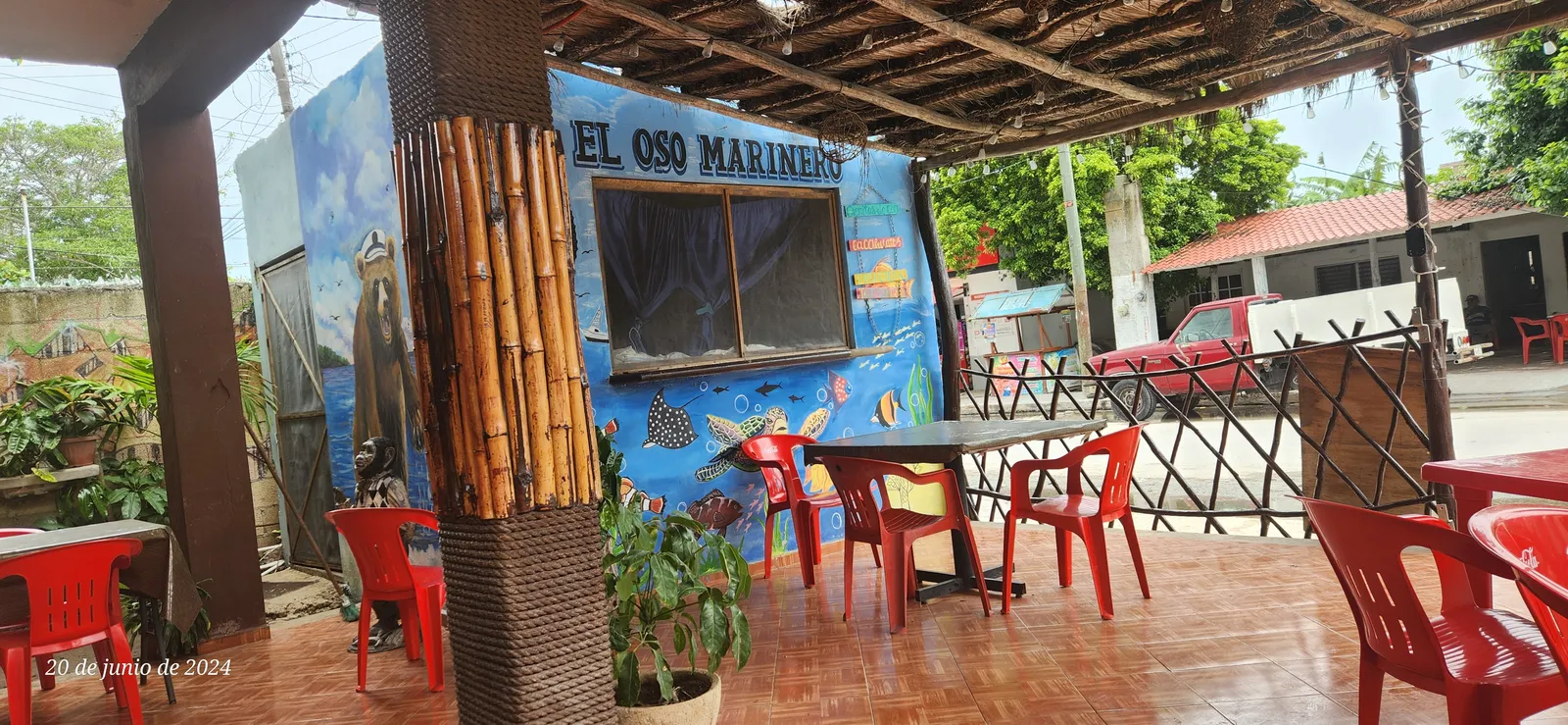 Pescaderia "El Oso Marinero" image 6