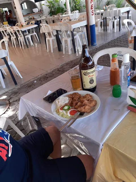 Mariscos El Negro image 8
