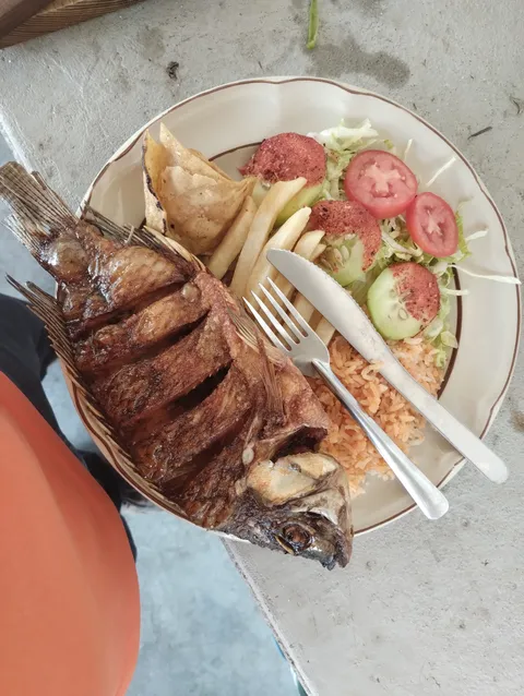Mariscos el compadre image 1