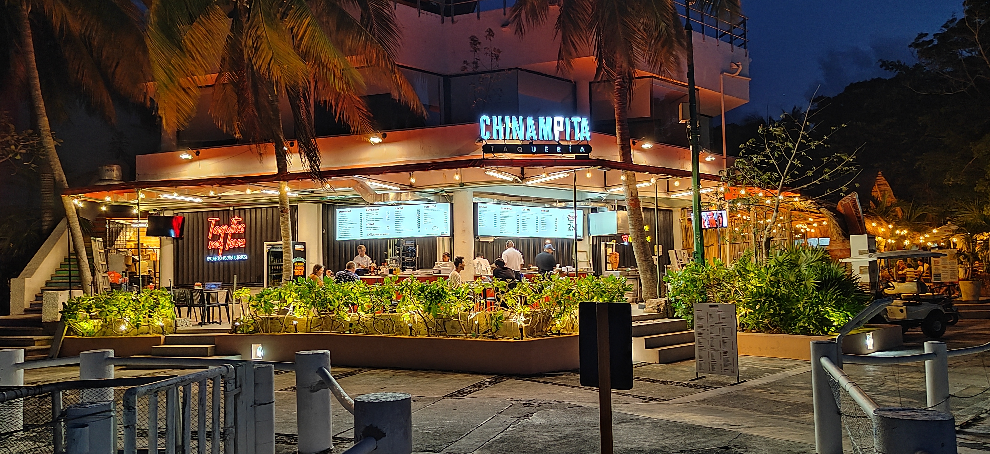 Chinampita Puerto Aventuras image 1