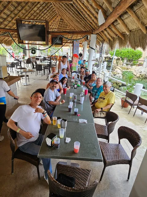 Palapa Manati image 1
