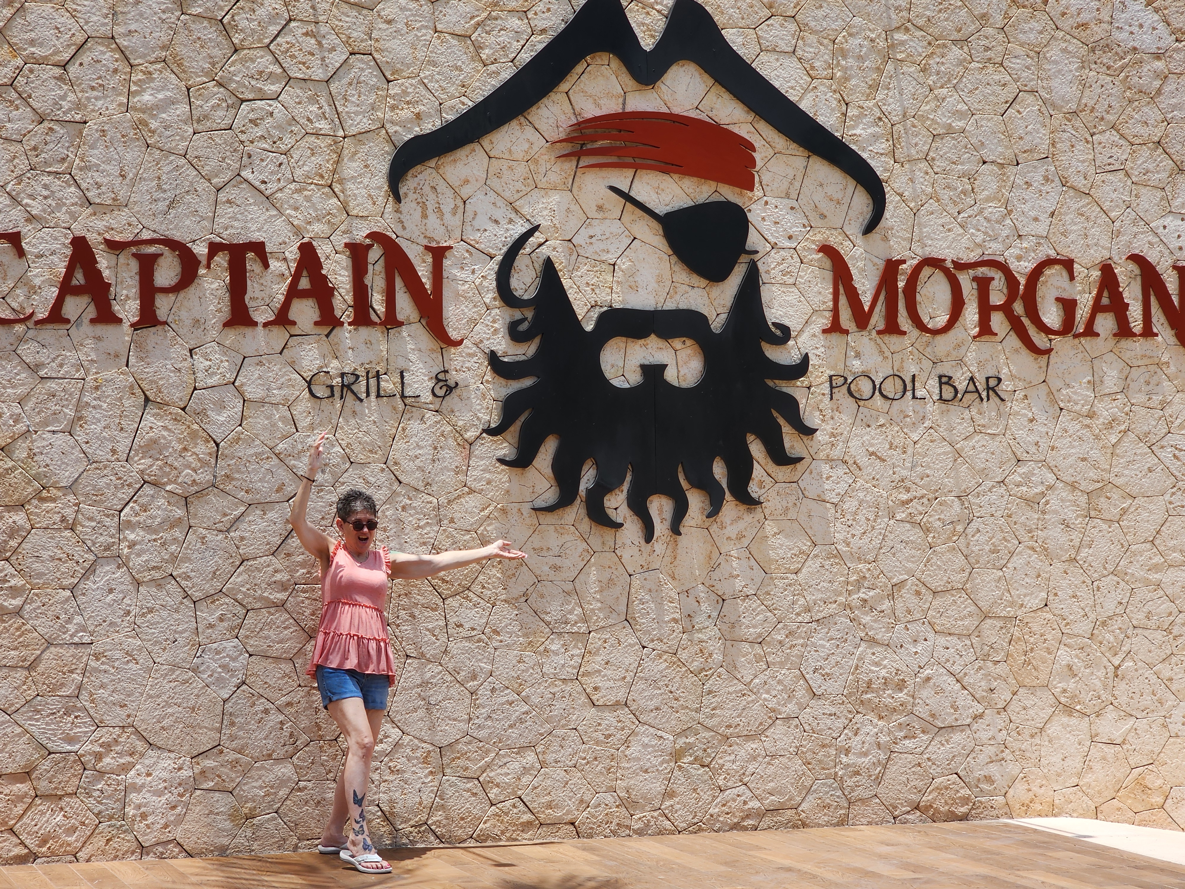 Captain Morgan Grill & Pool Bar image 6