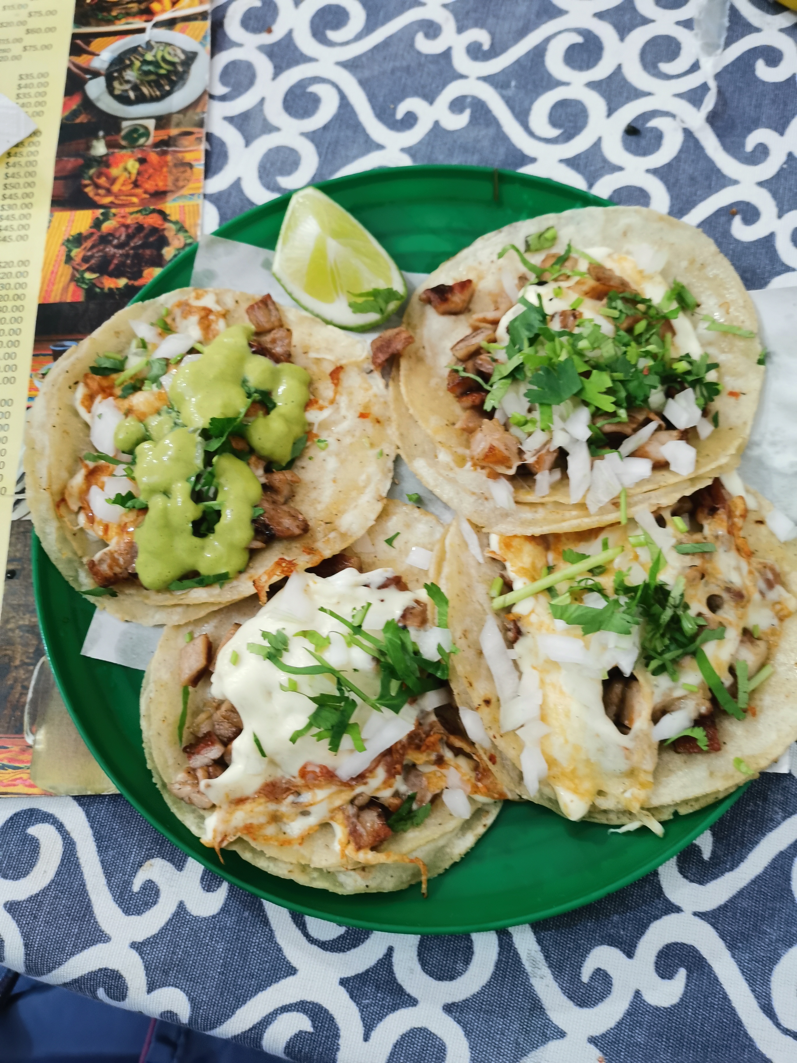 Tikuas Tacos image 2