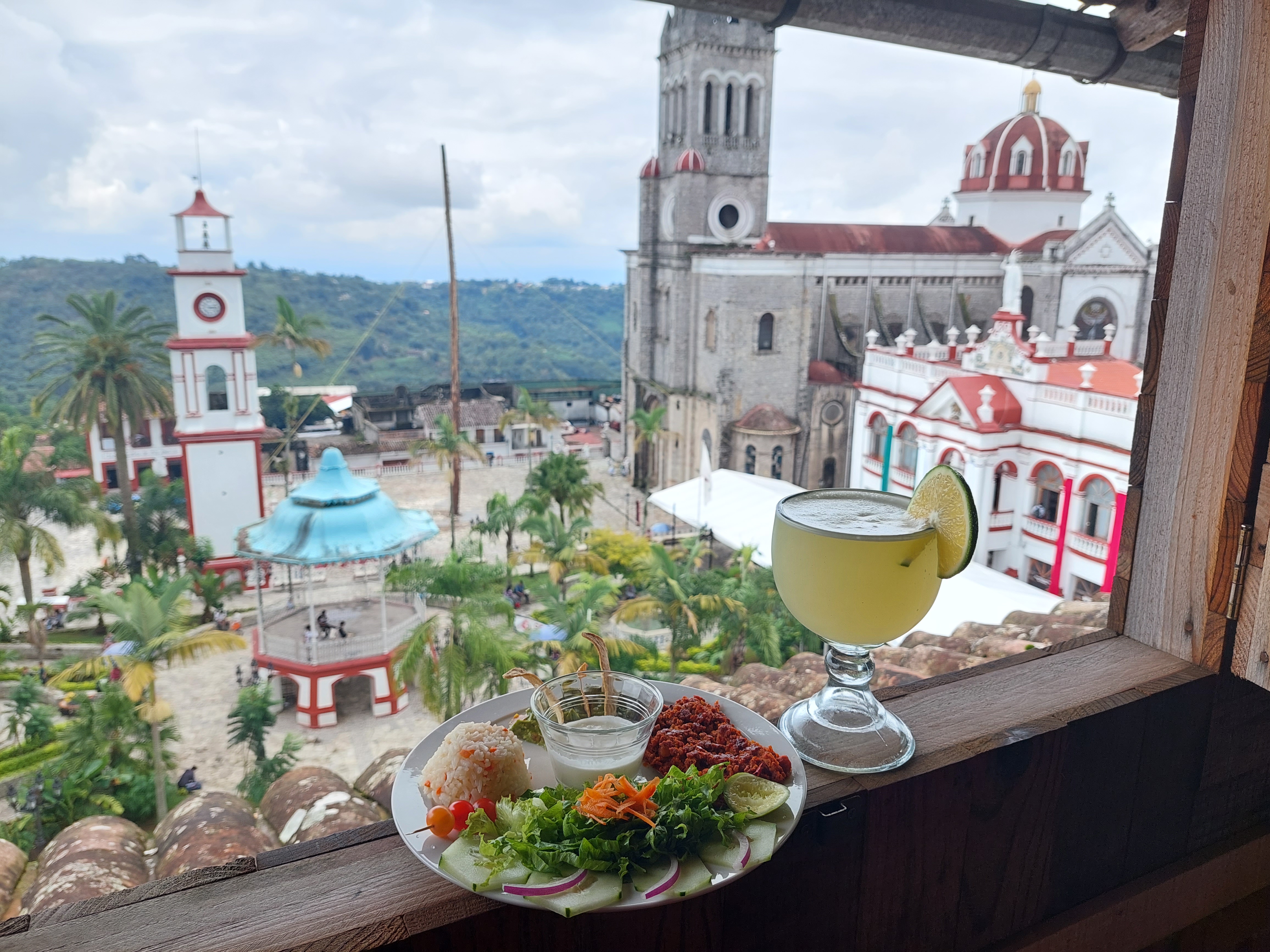 CIELITO LINDO image 6