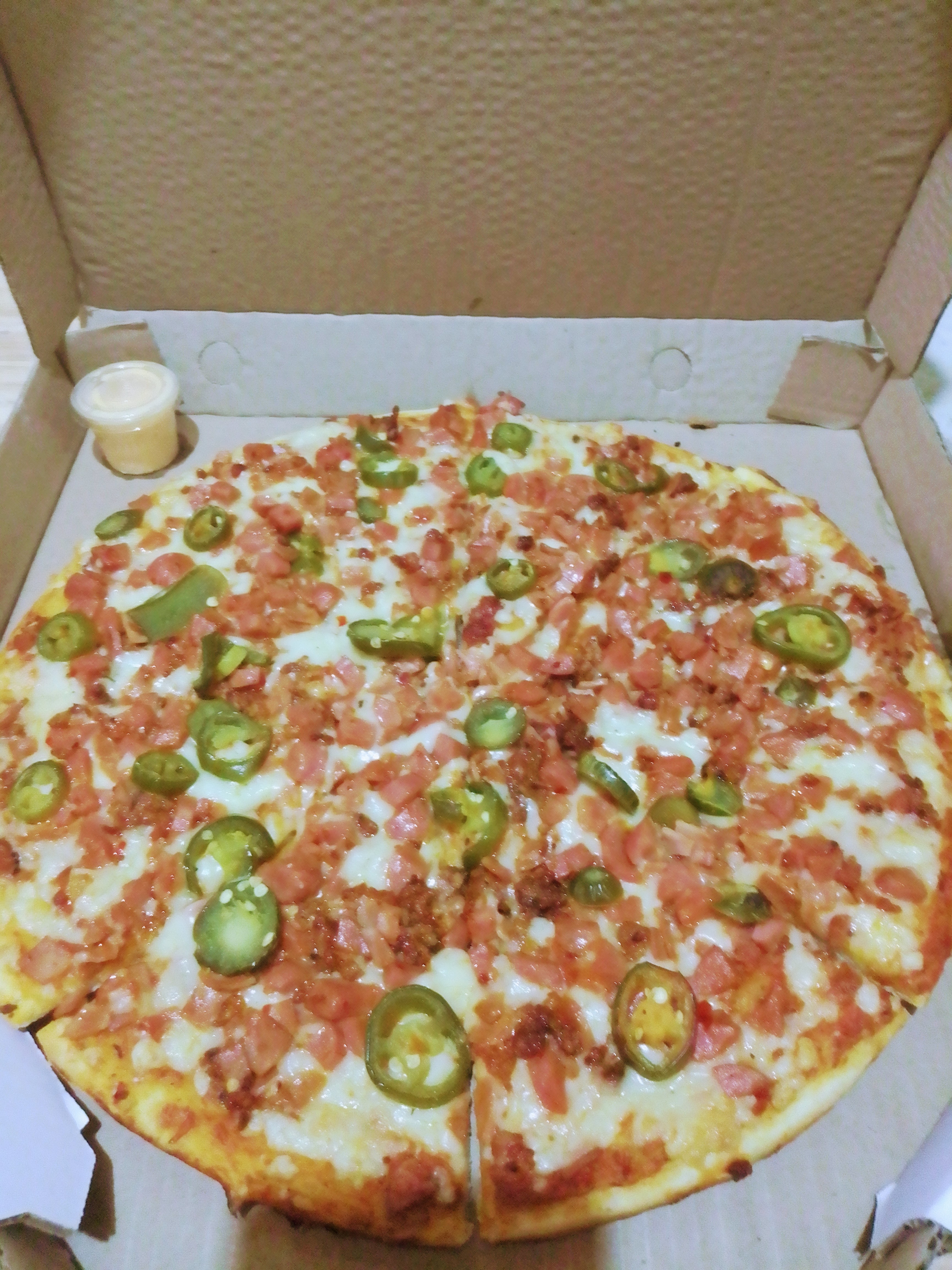 Pizzería La Reyna image 1