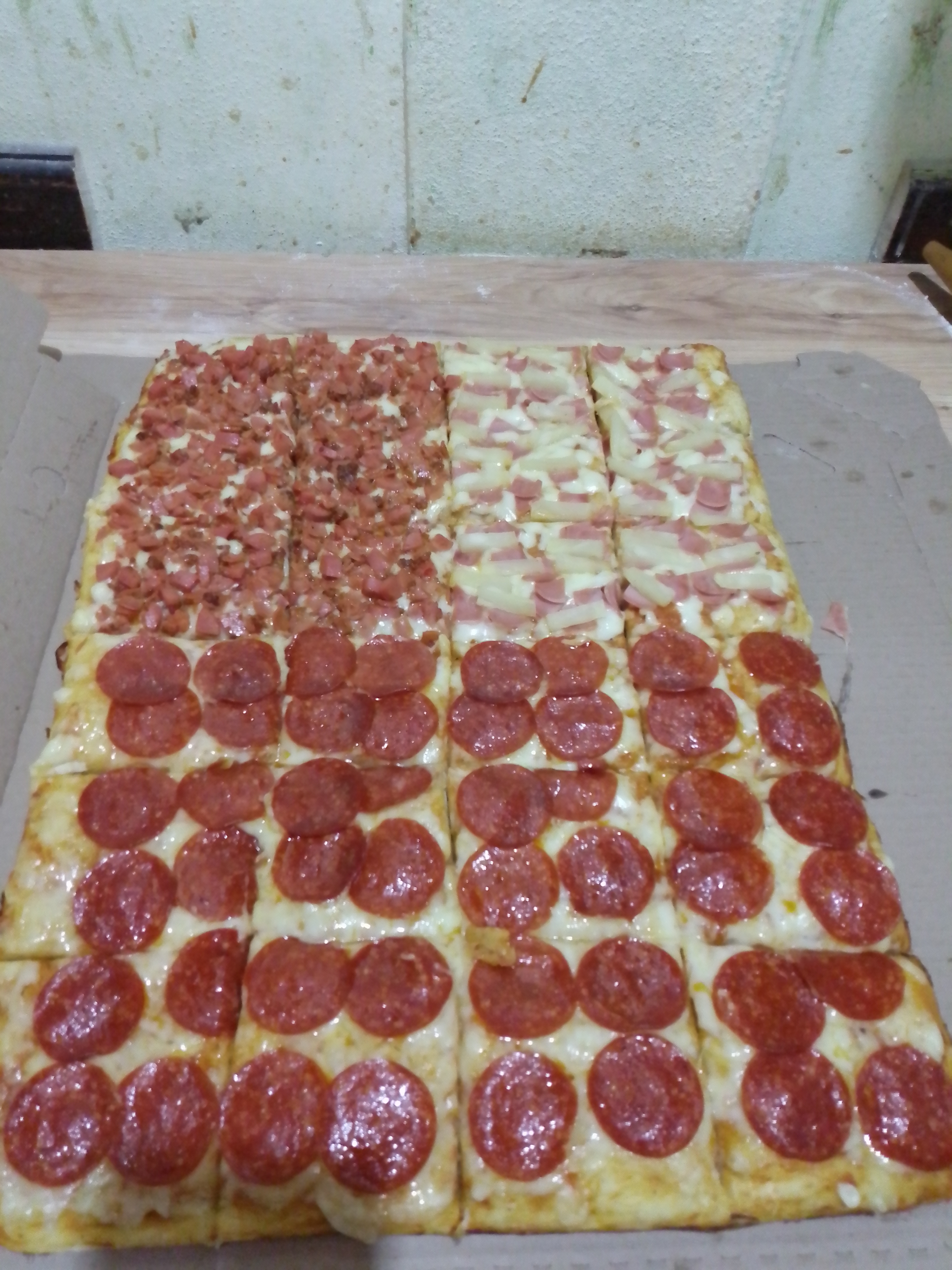 Pizzería La Reyna image 5