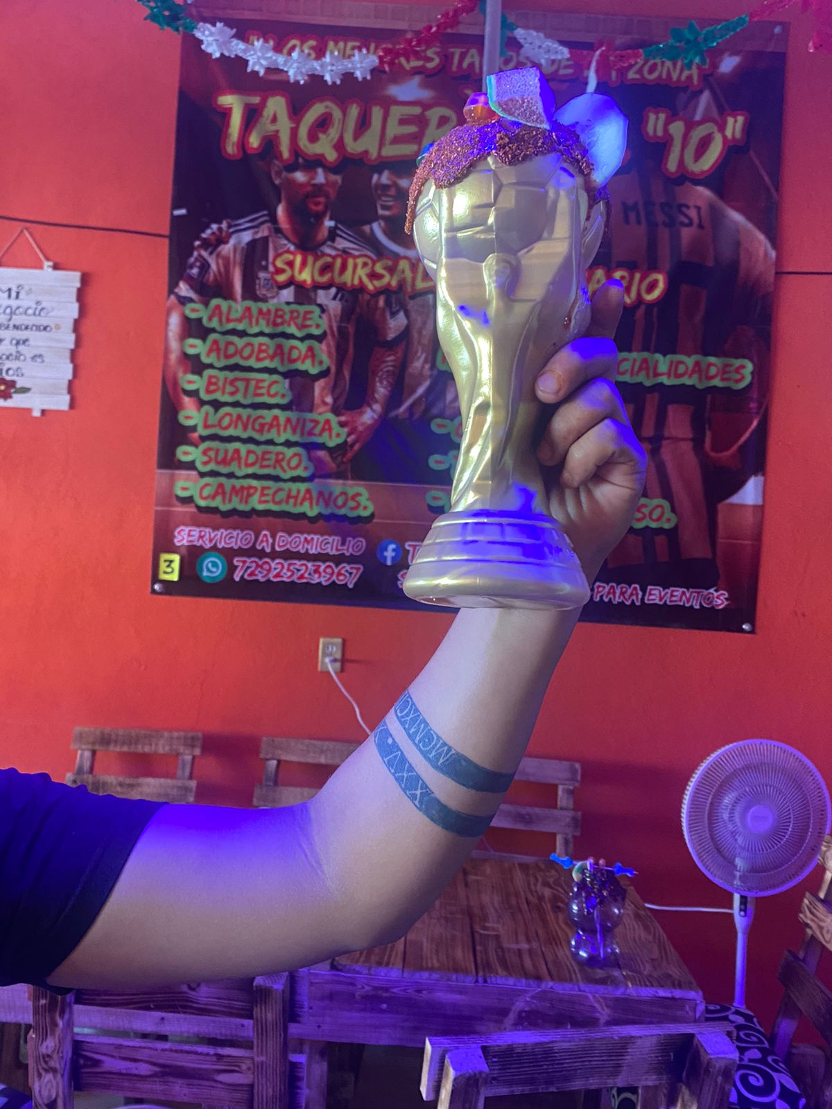 Taquería " El 10 " Sucursal CENTENARIO image 6