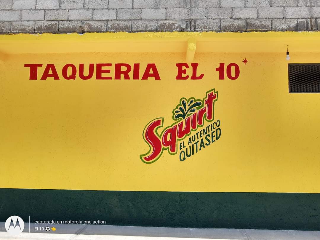 Taquería " El 10 " image 3
