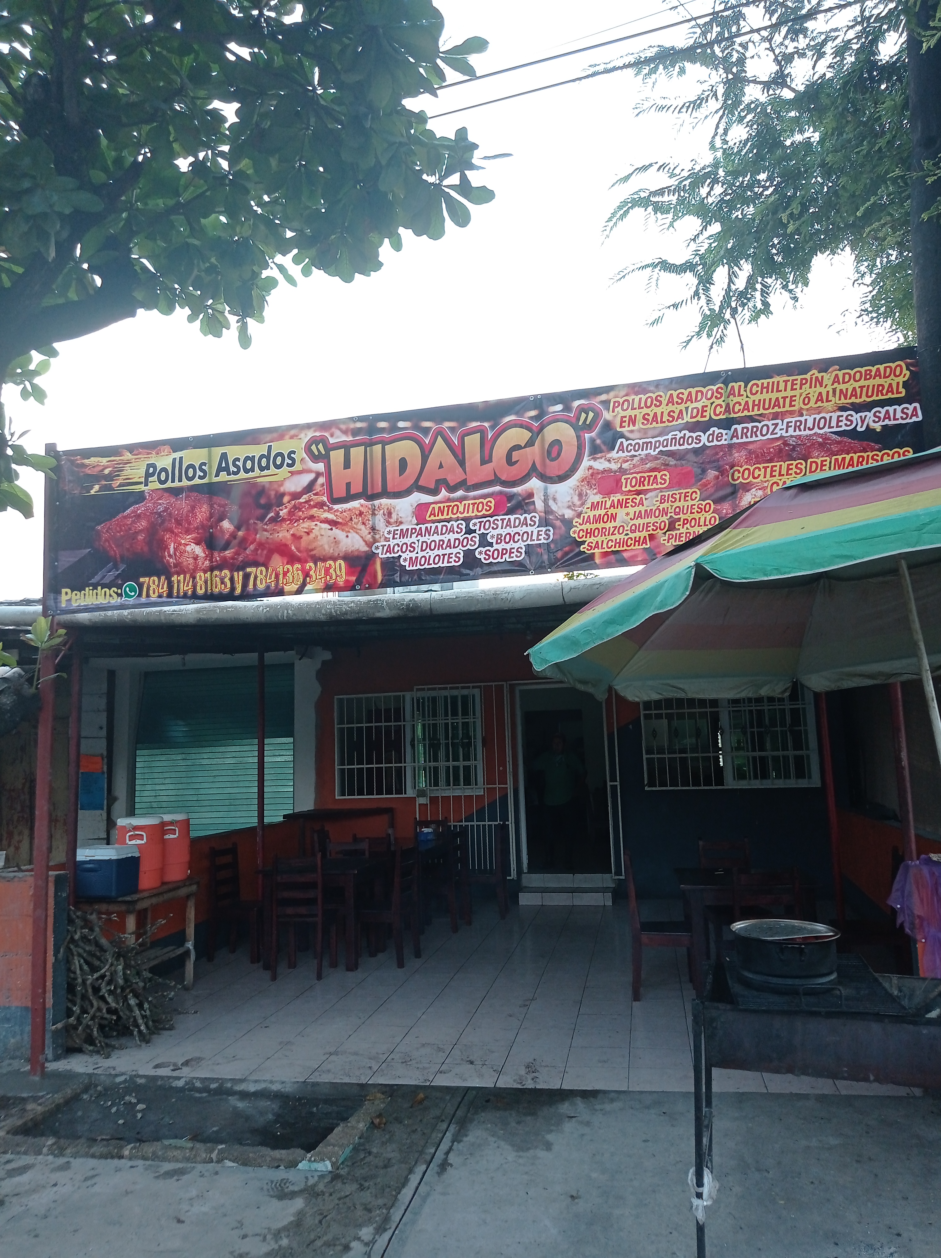 Pollos Hidalgo image 3