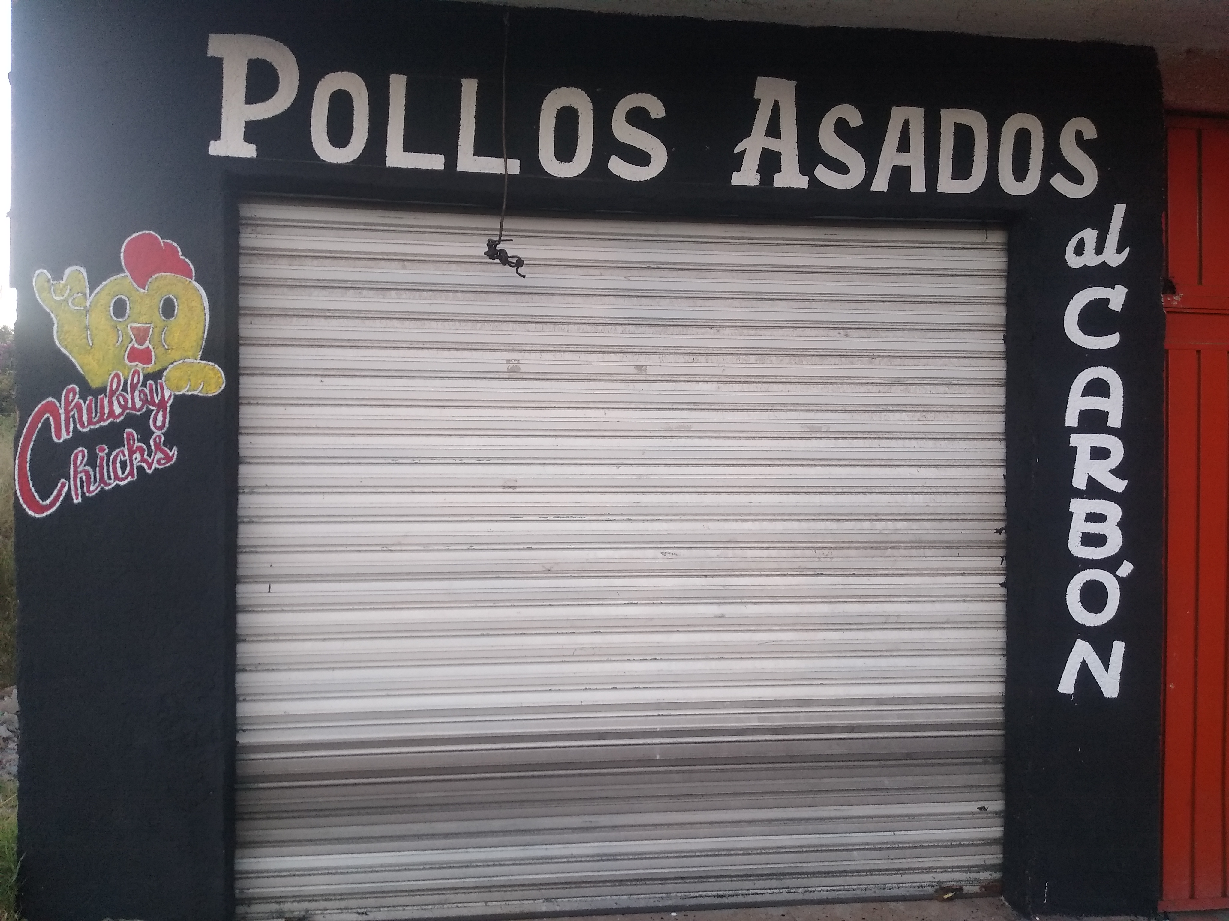 Chubby Chicks pollos asados al carbón image 6