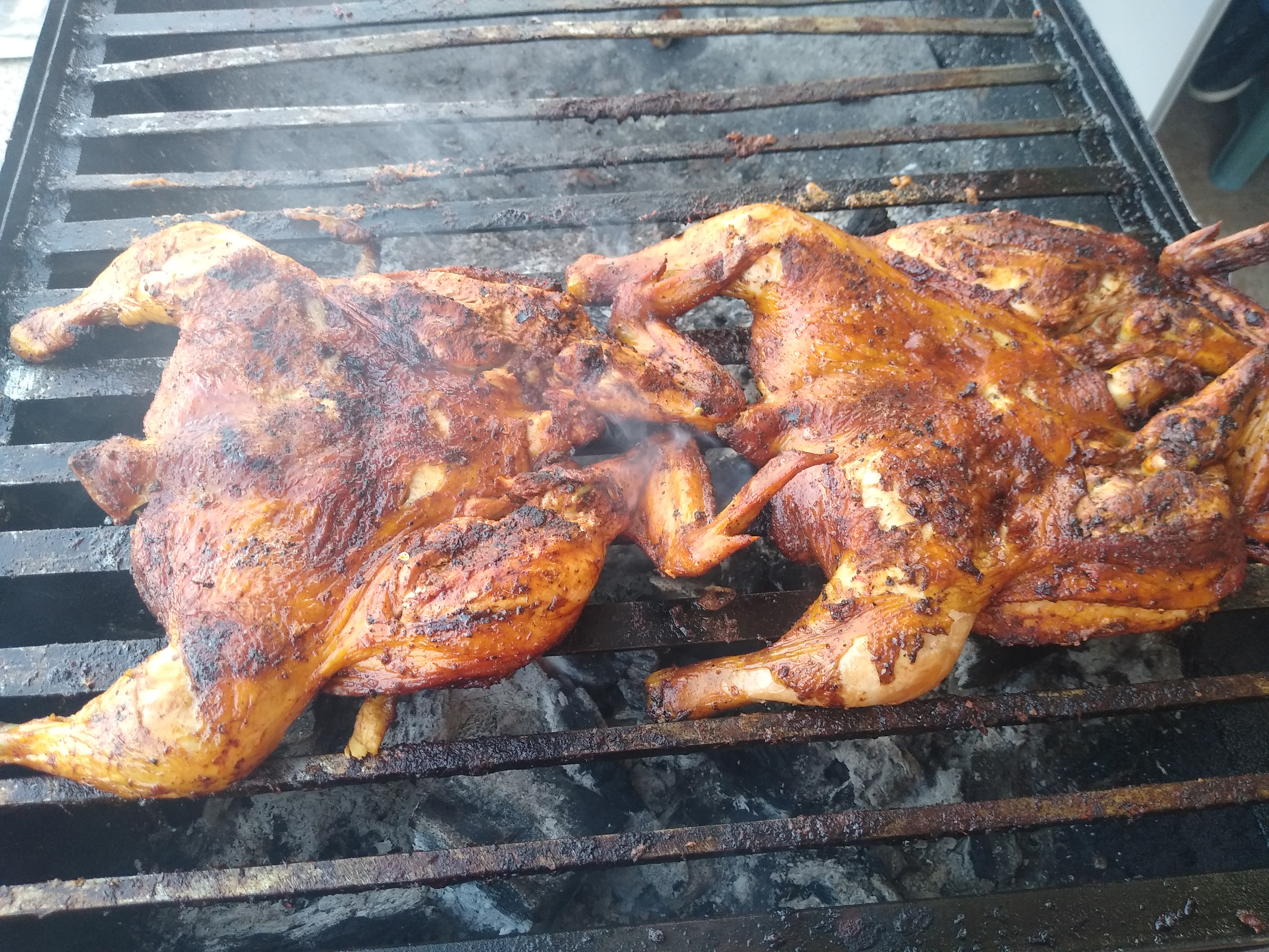 Chubby Chicks pollos asados al carbón image 9