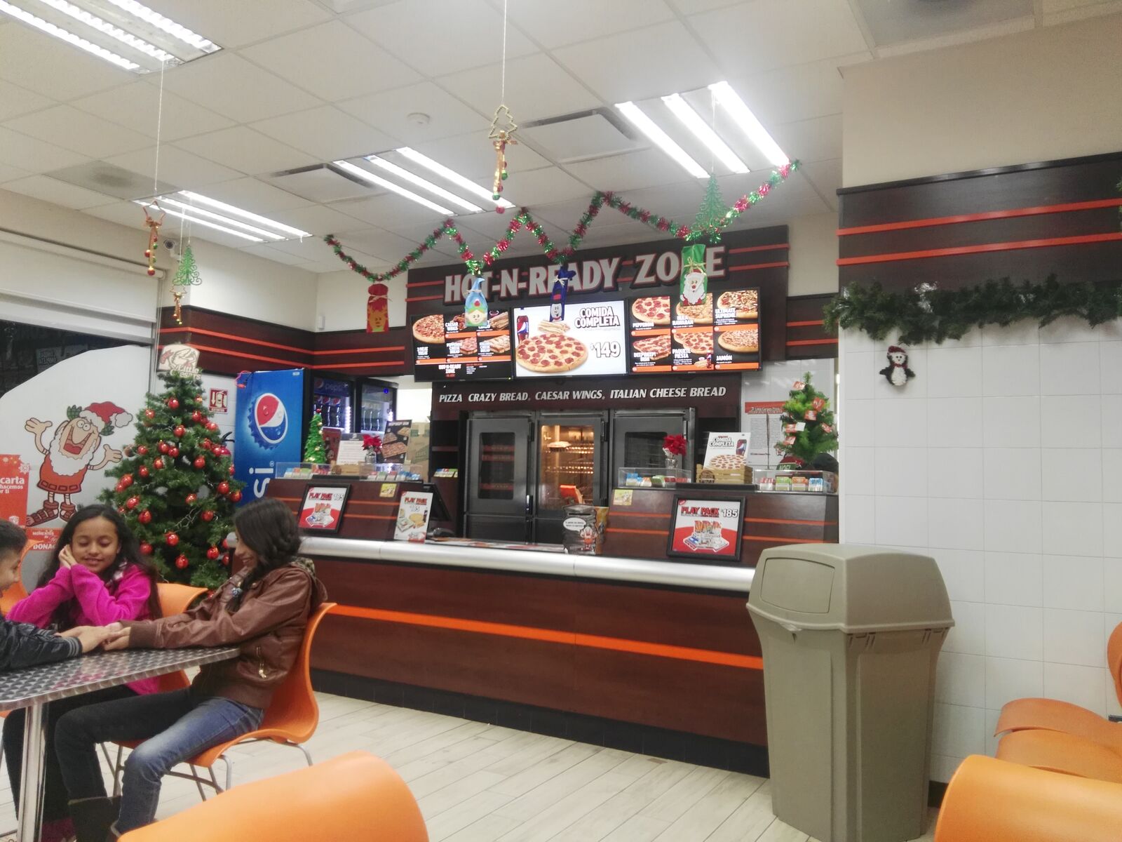 Little Caesars image 9