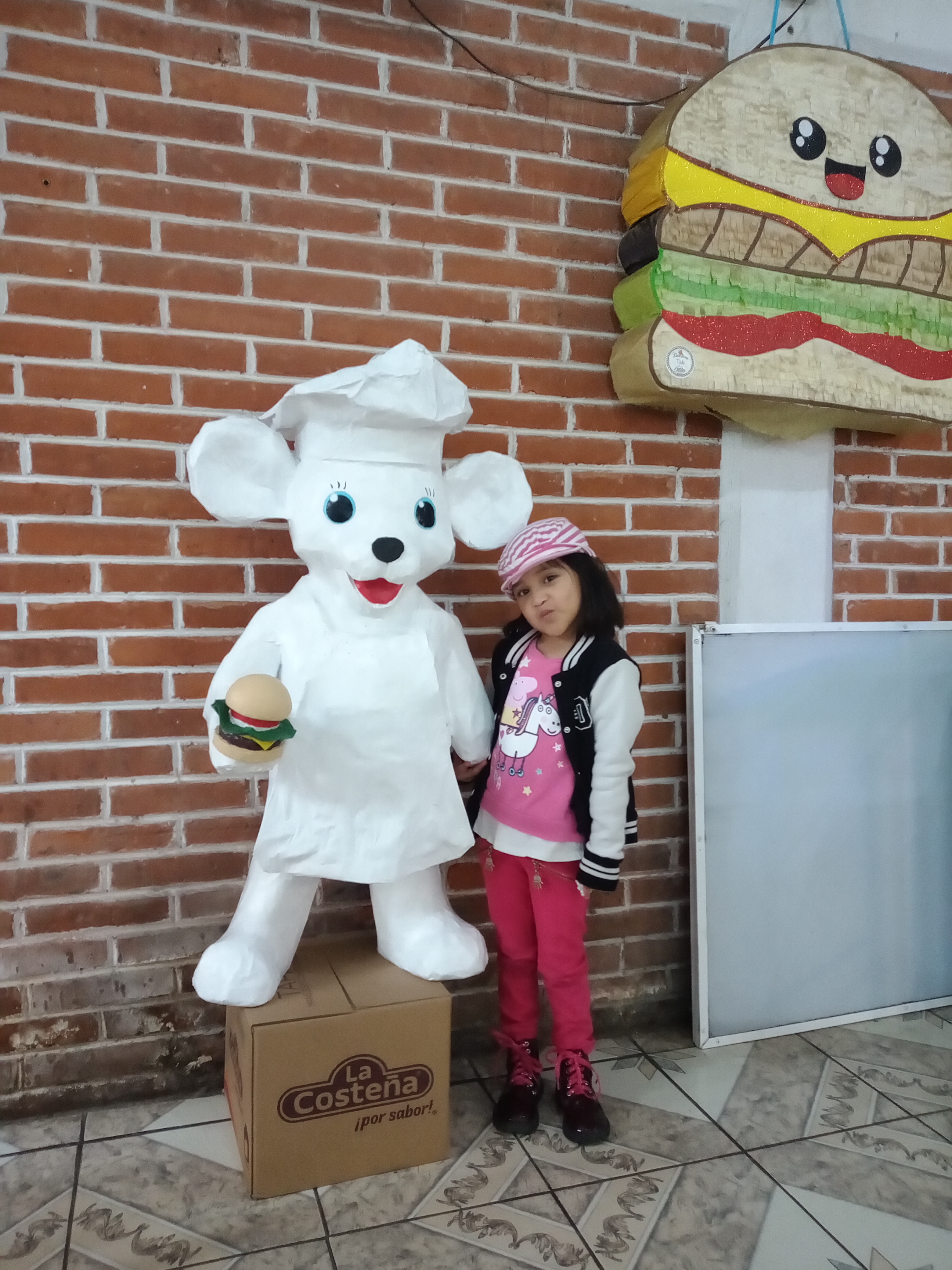 Hamburguesas La Flor de México image 5