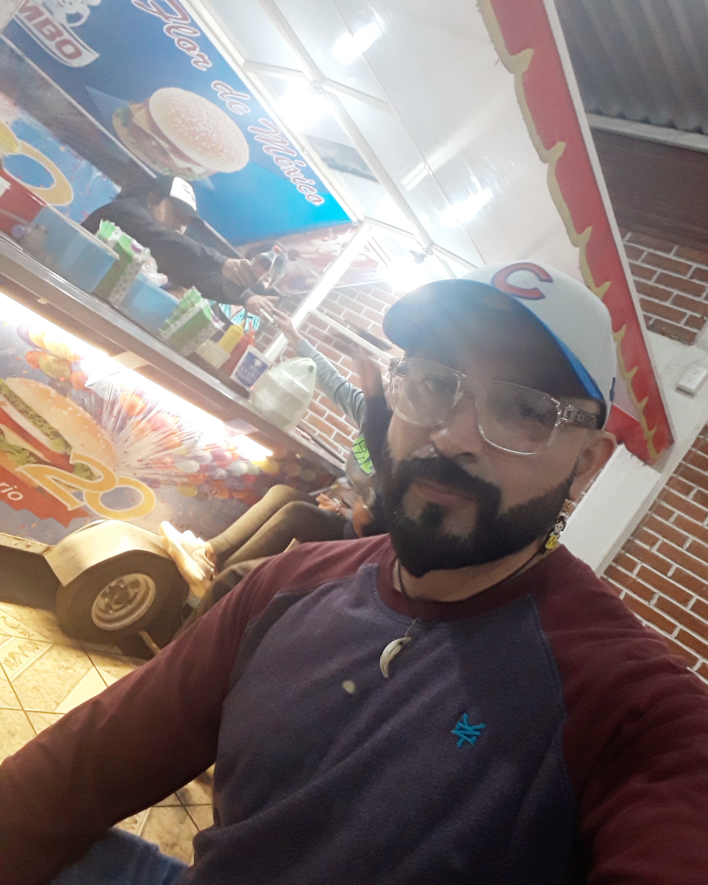 Hamburguesas La Flor de México image 7