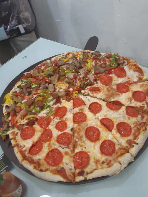 Pizzas Las tradicionales image 1