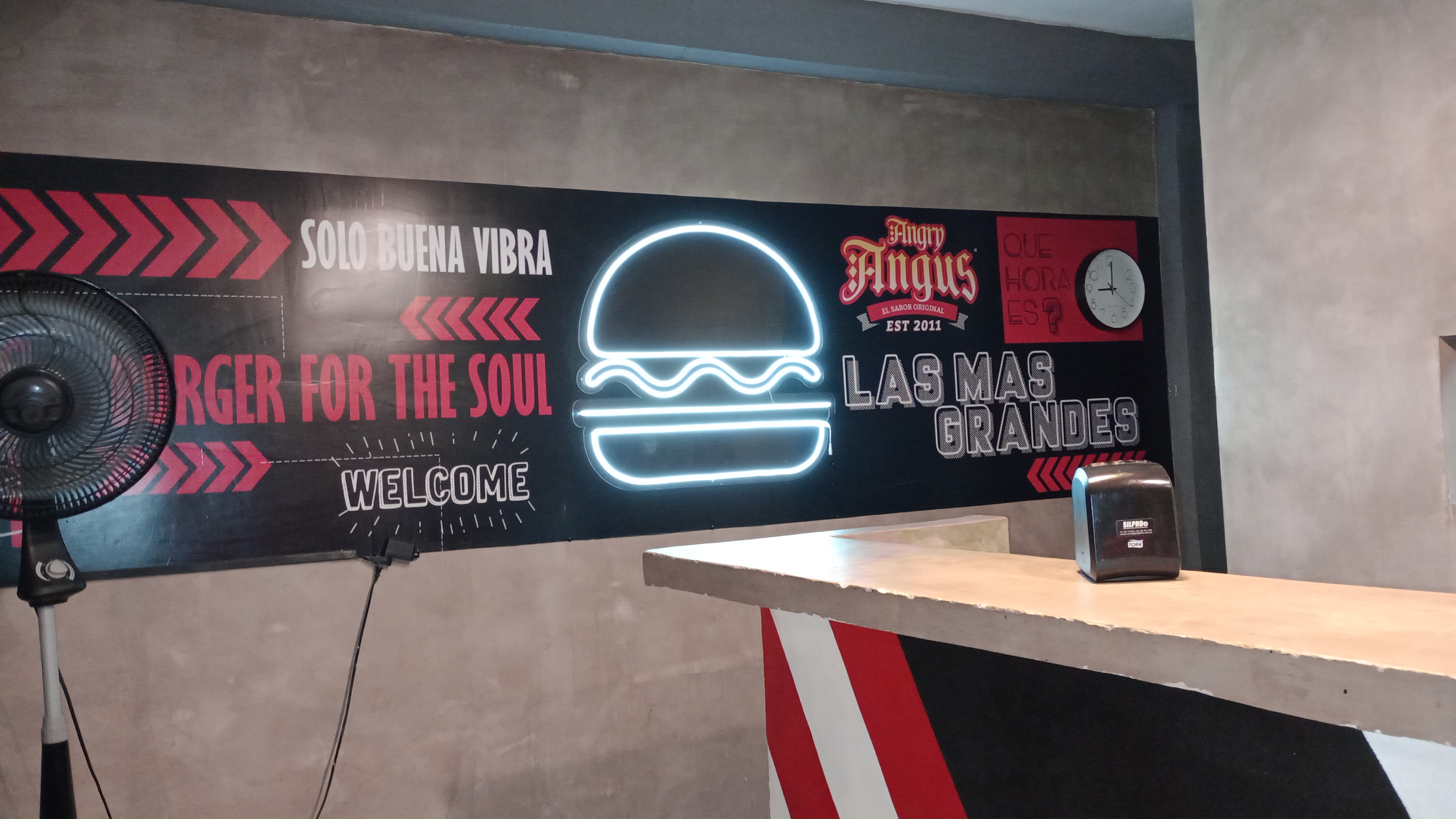 Angry Angus Cholul image 5