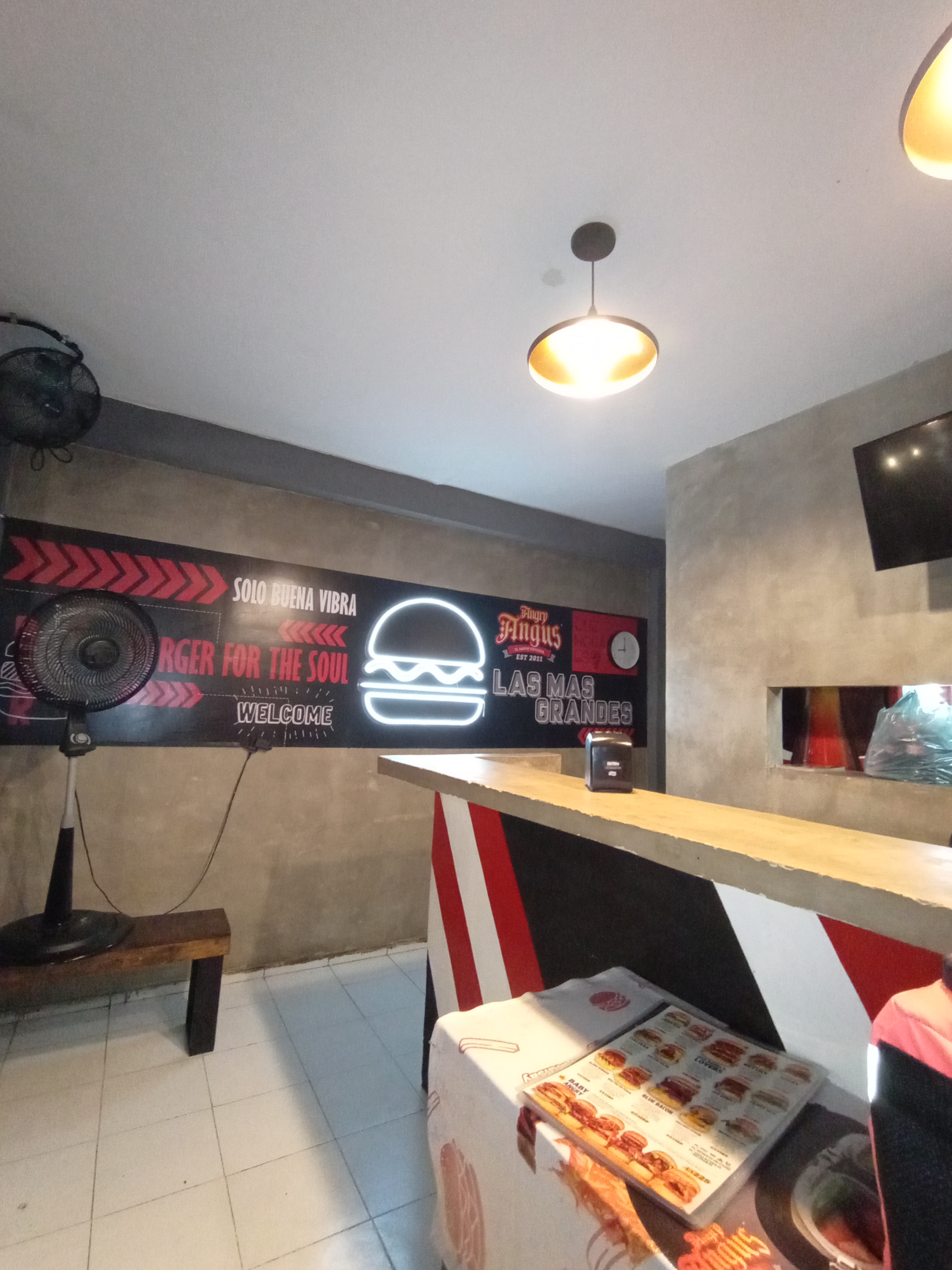 Angry Angus Cholul image 10