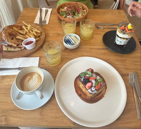ONCE22 Cholul Brunch and Dinner image 7