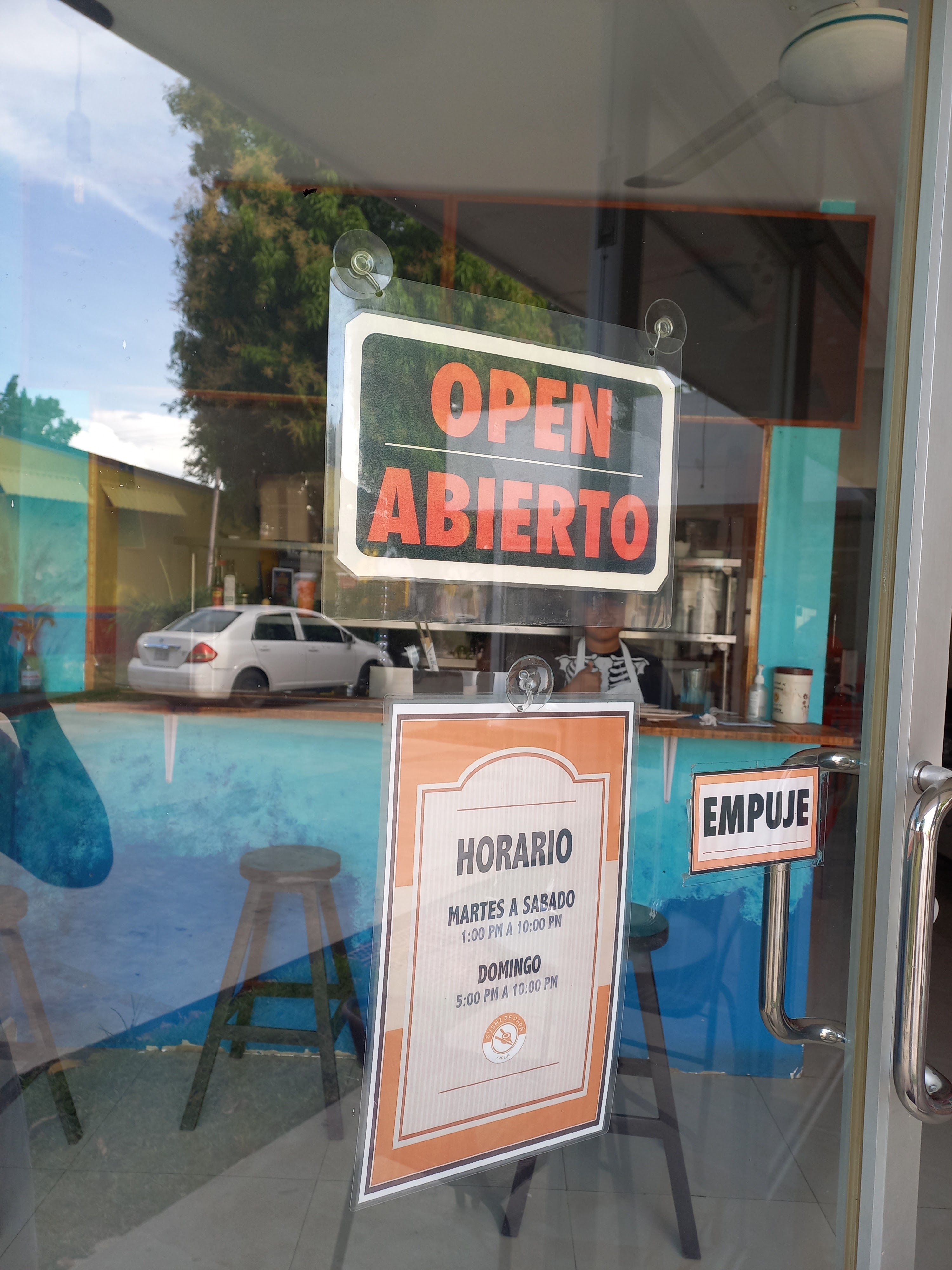 SUSHI DE PAPÁ CHOLUL image 6