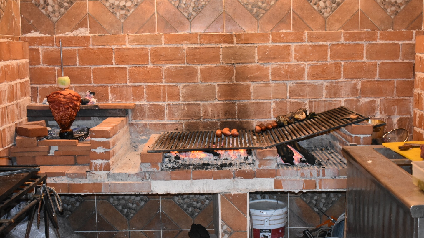 El Carnes de Monterrey Cholul image 1