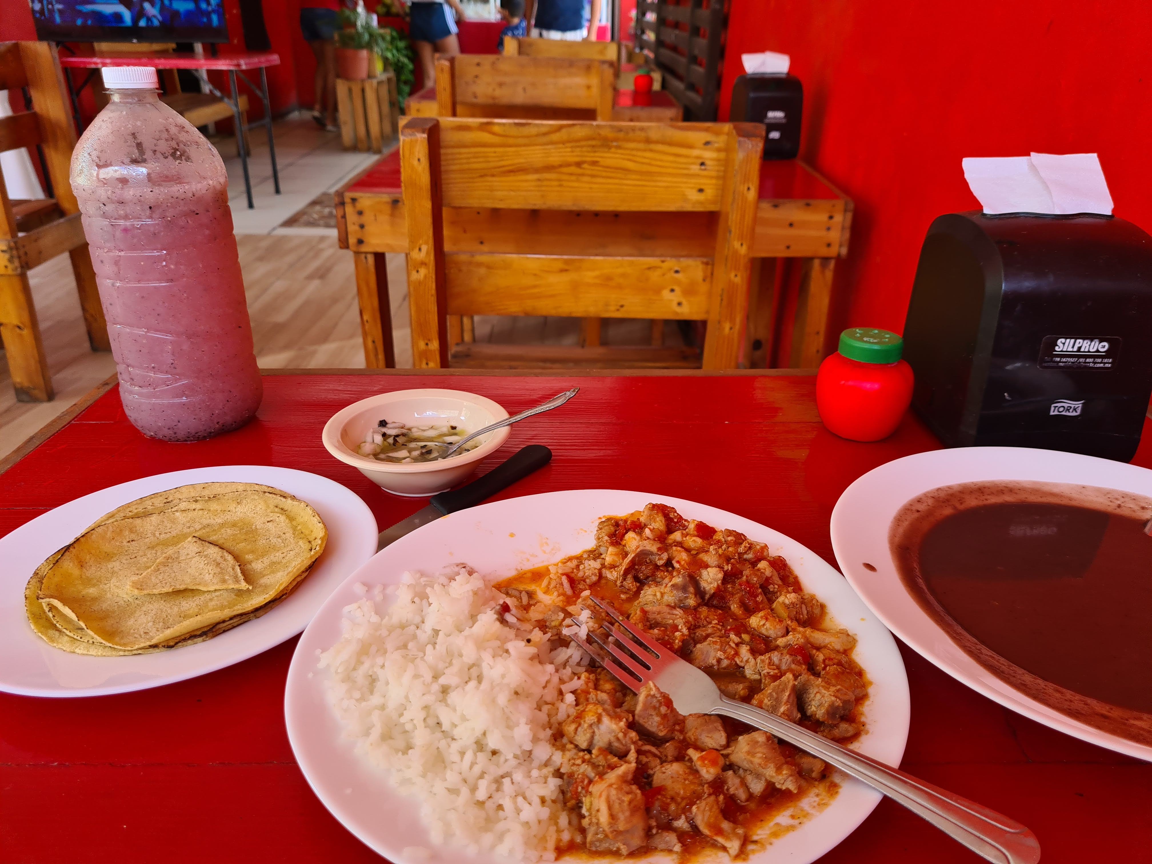 Cocina económica "Las Chulis" image 2