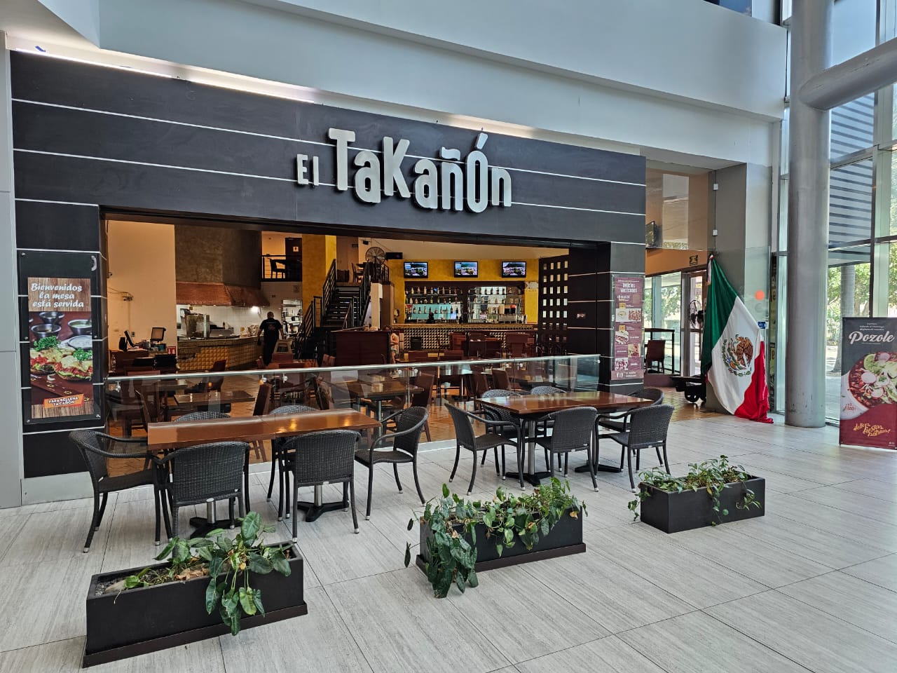 El Takañón image 1
