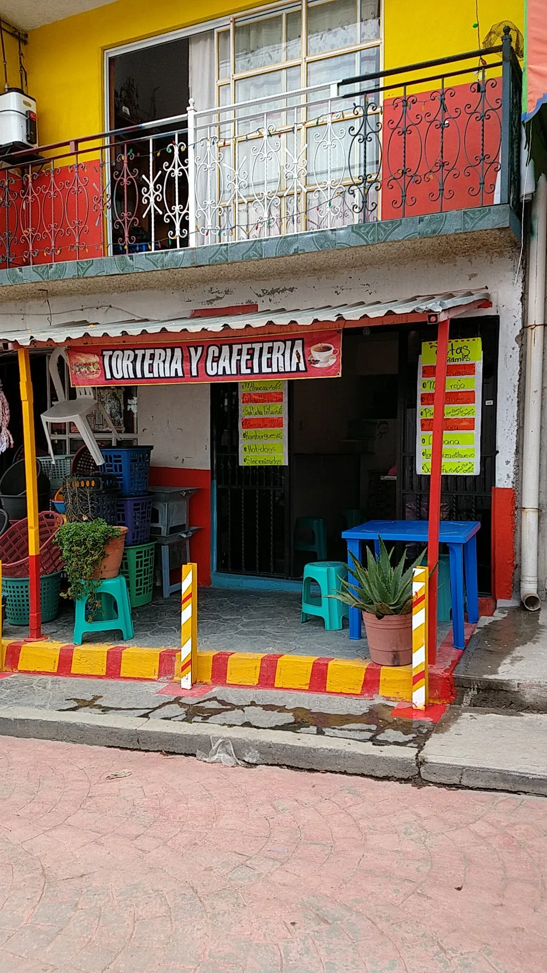 Tortas El Ramis image 2