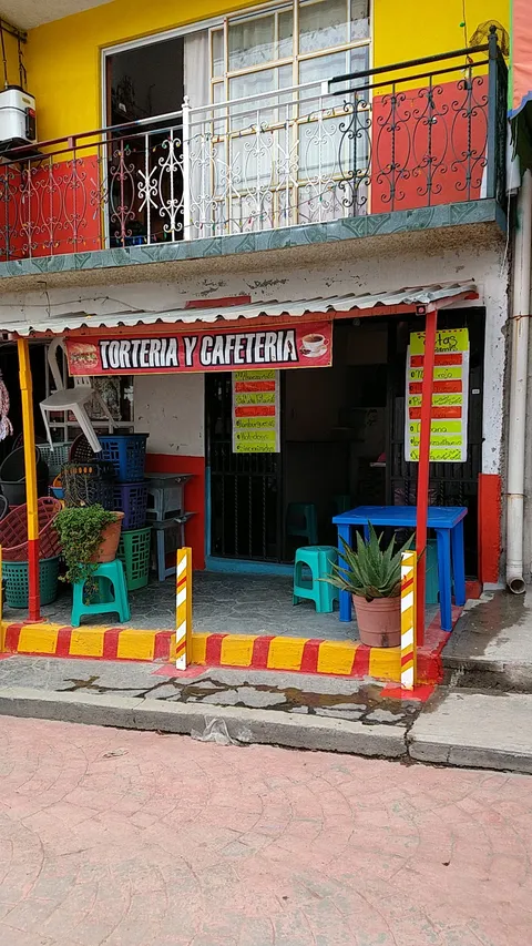 Tortas El Ramis image 2