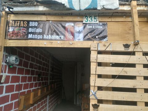 Romanos Wings image 1