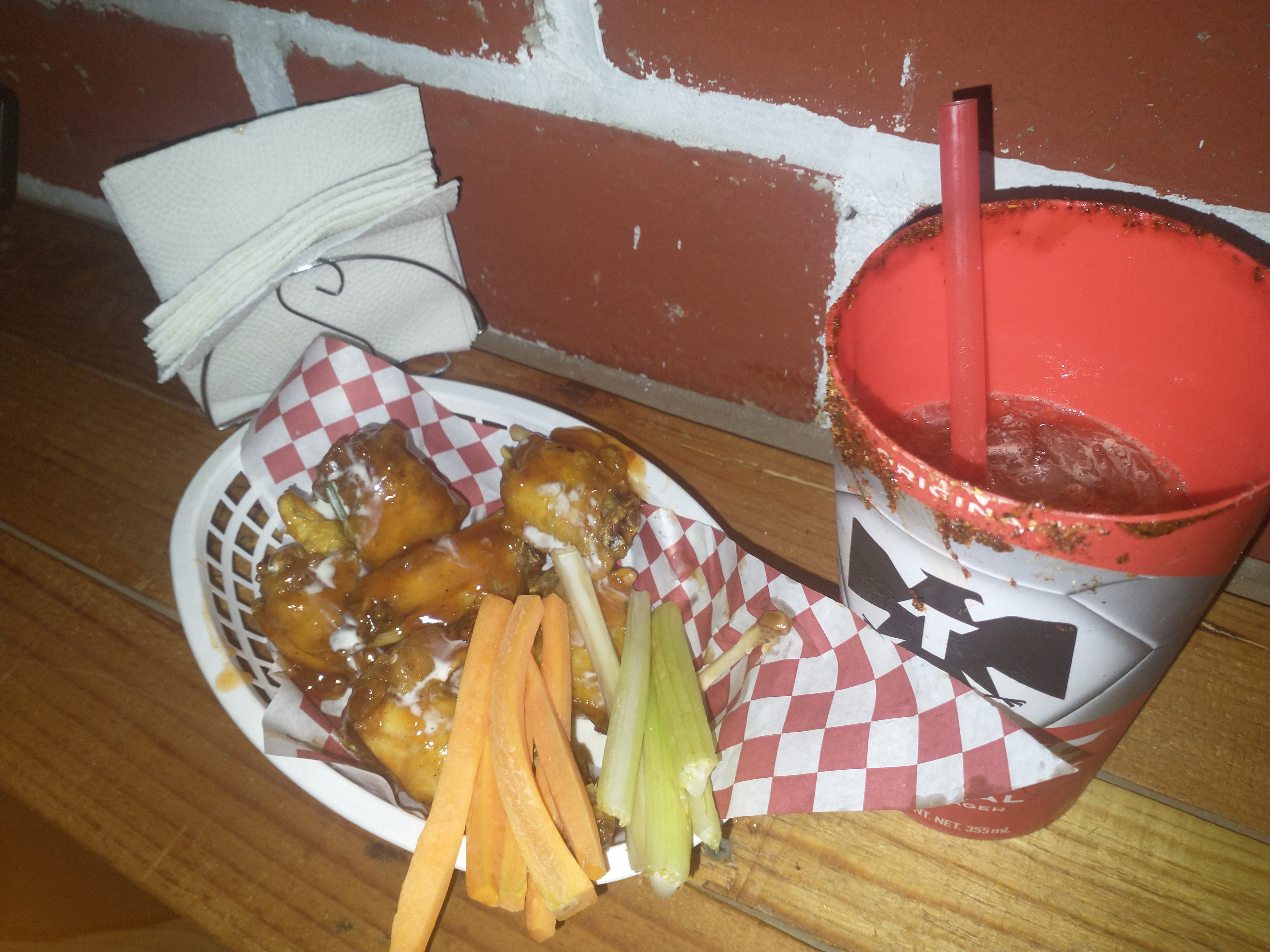 Romanos Wings image 3