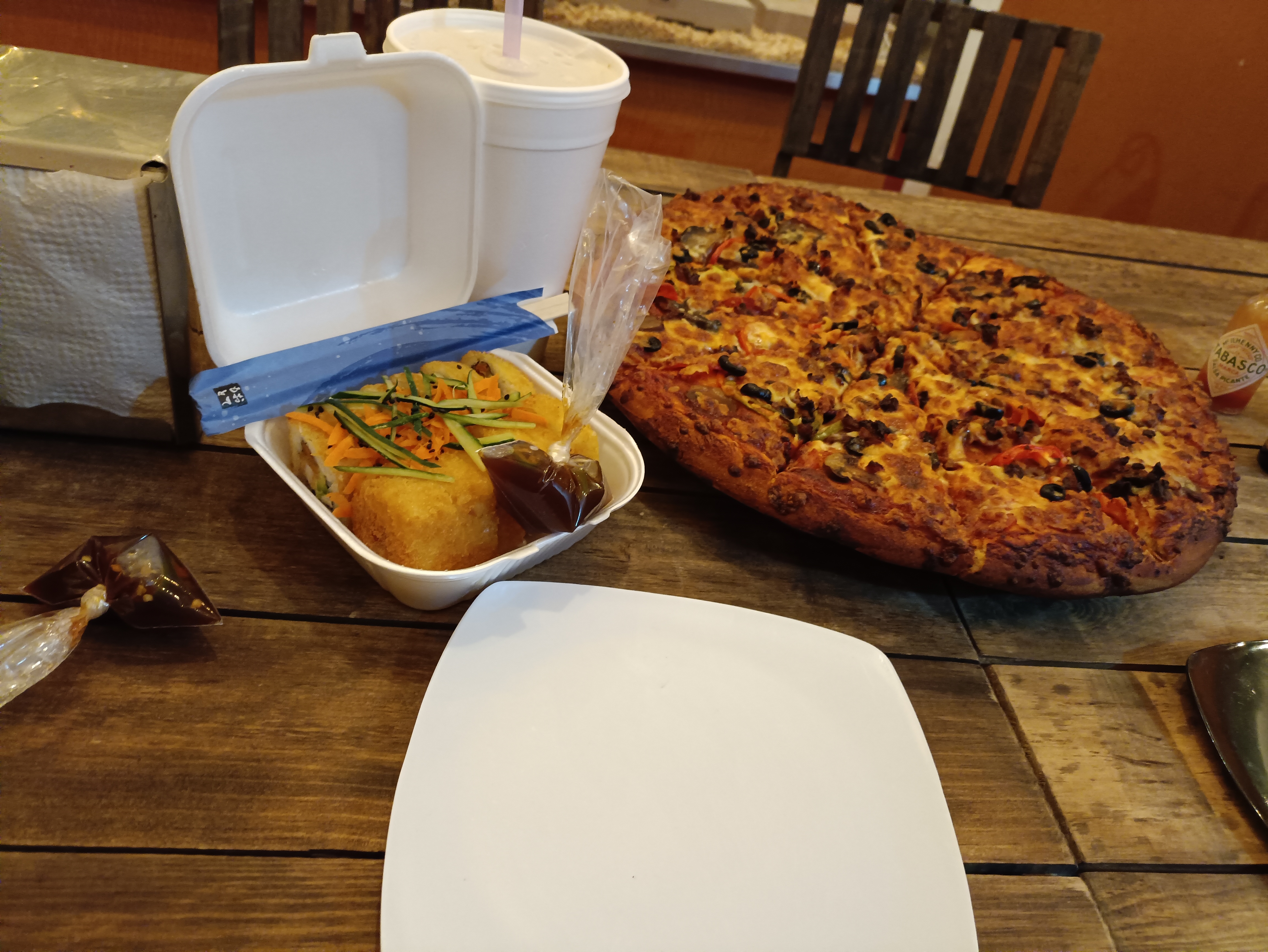 Pizzeria LA ESCONDIDA image 7