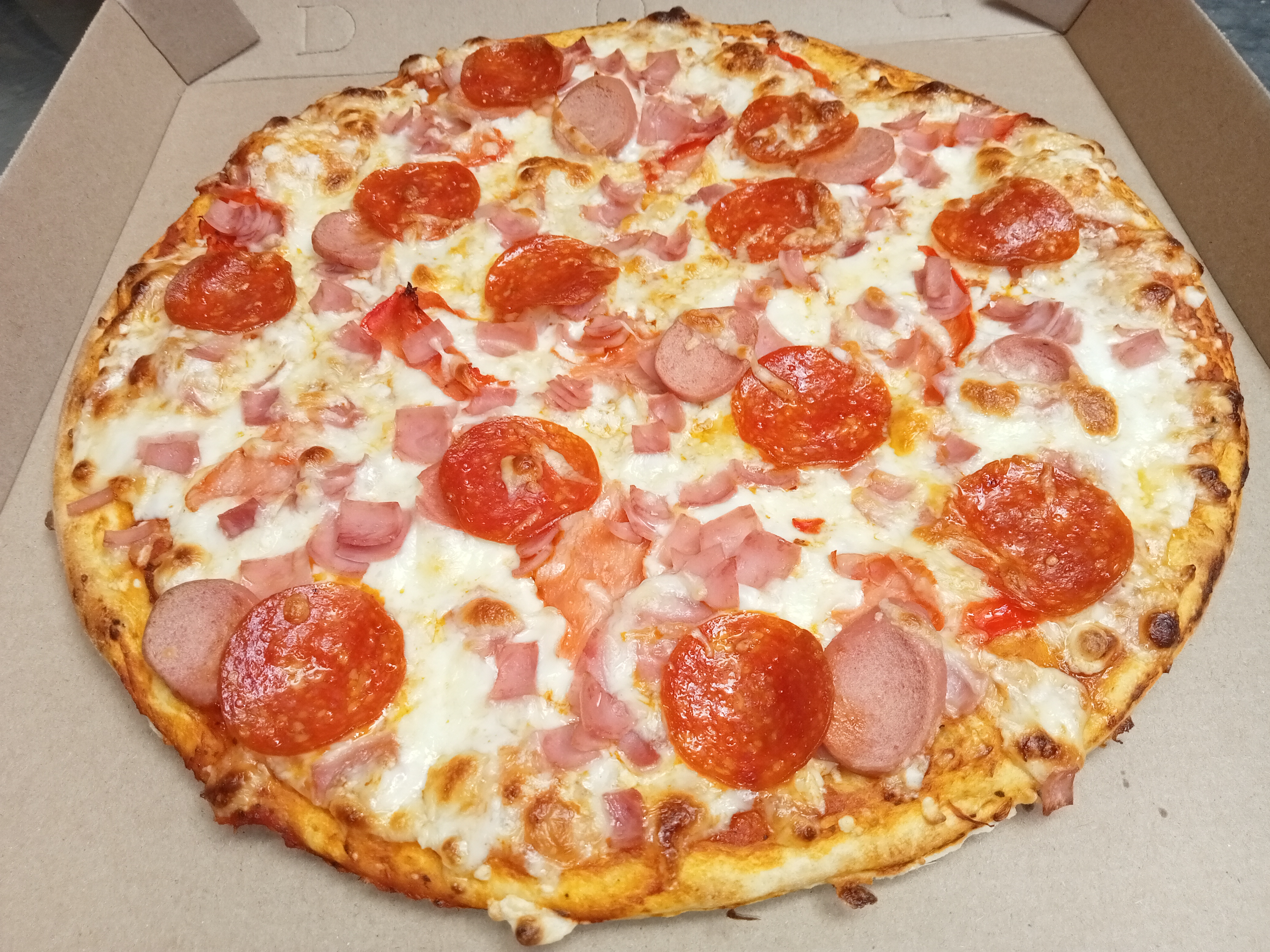 Bacara´s Pizza image 3