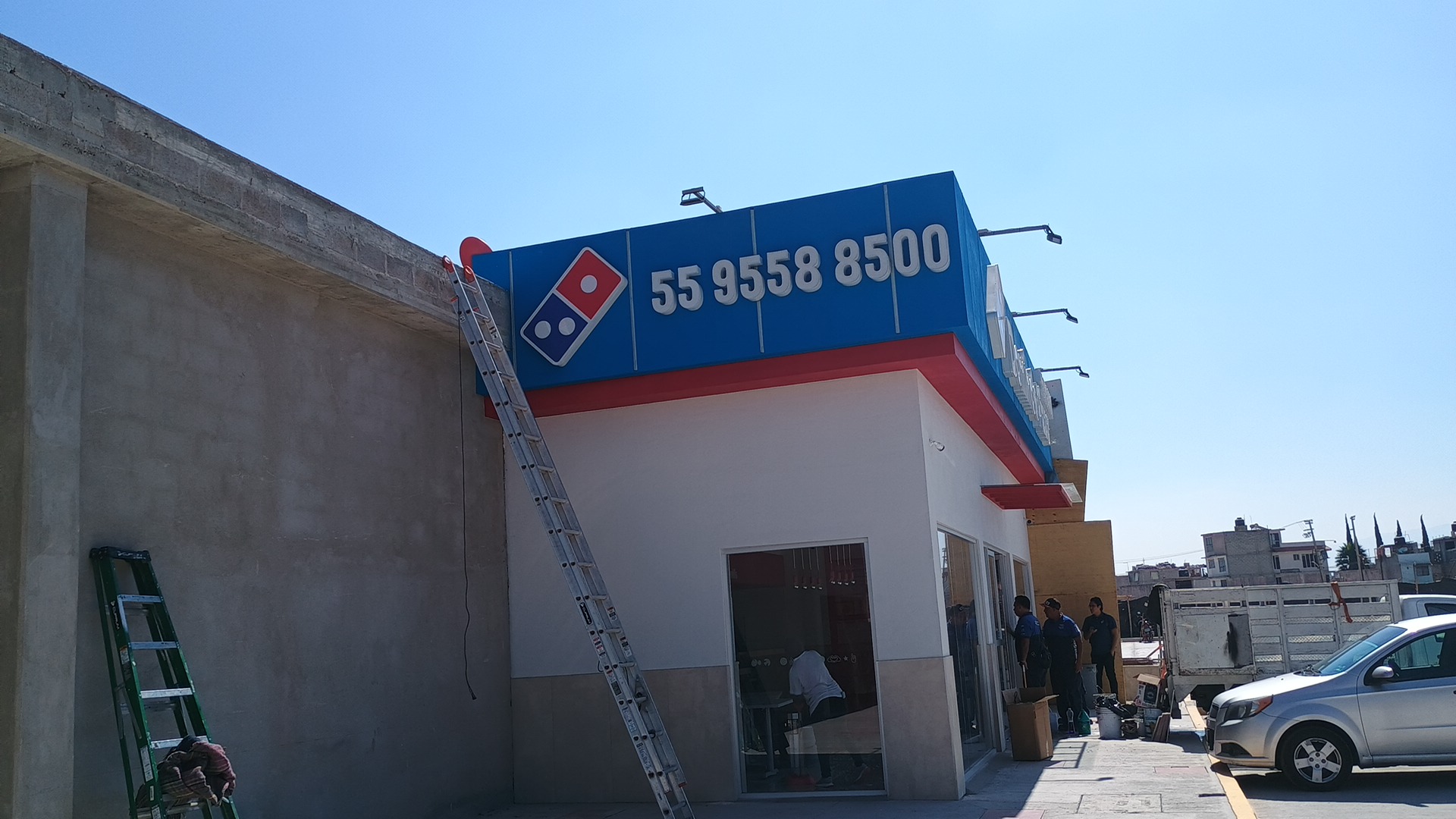 Domino's Acolman Serviplaza image 3