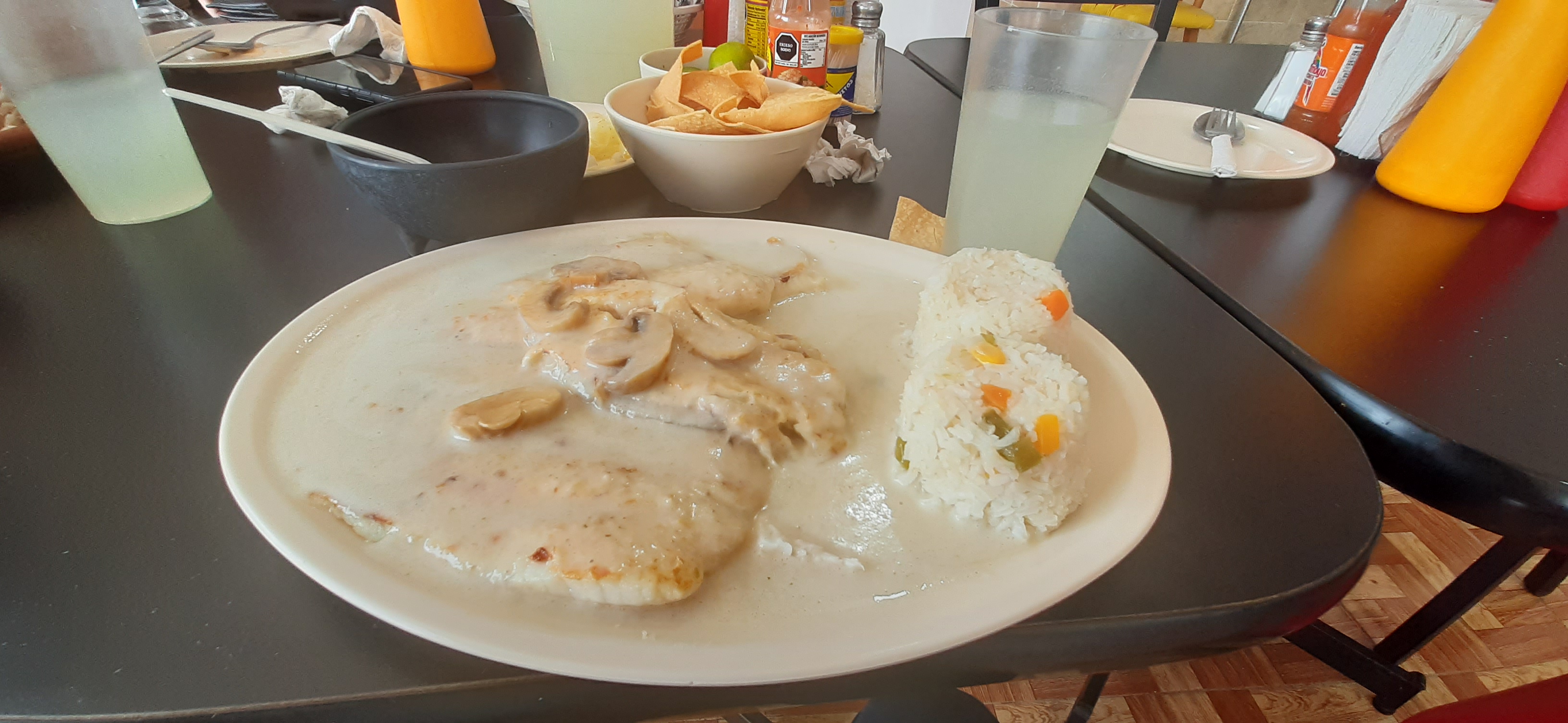 Mariscos "Boca del Río" image 7